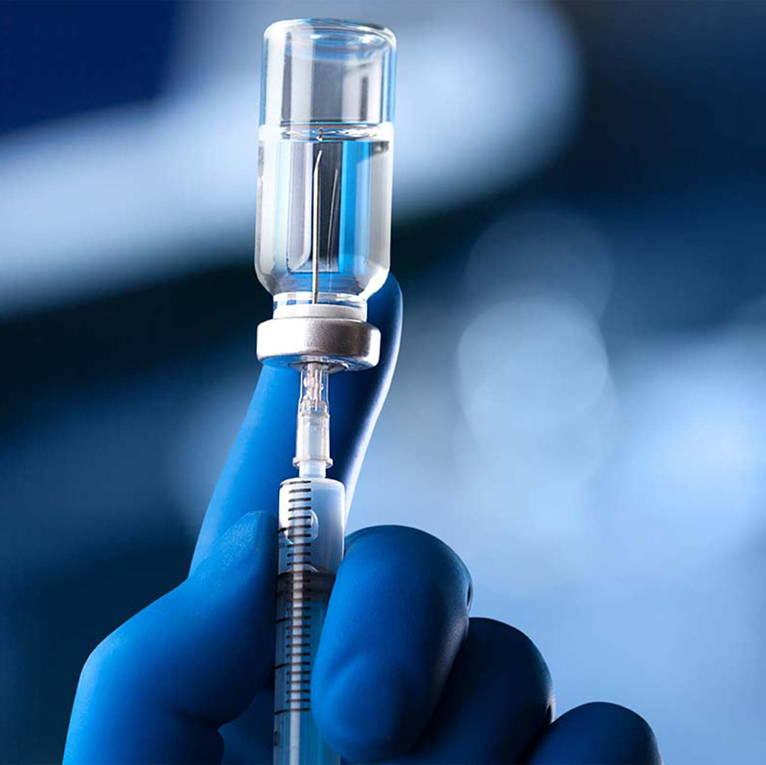 Medical experts issue warning to Victorians who received their COVID-19 vaccine early