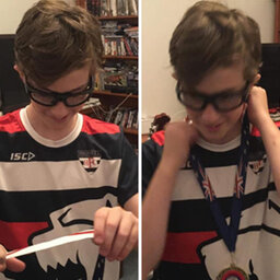 Junior footballer awarded Anzac Day medal after running more than seven kilometres to game