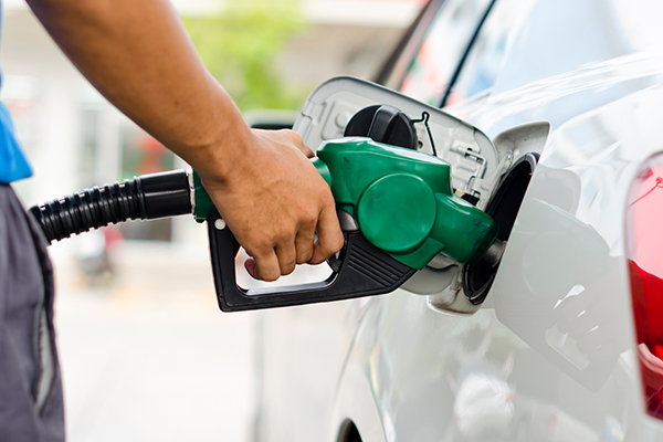 Why Australians are facing record petrol prices