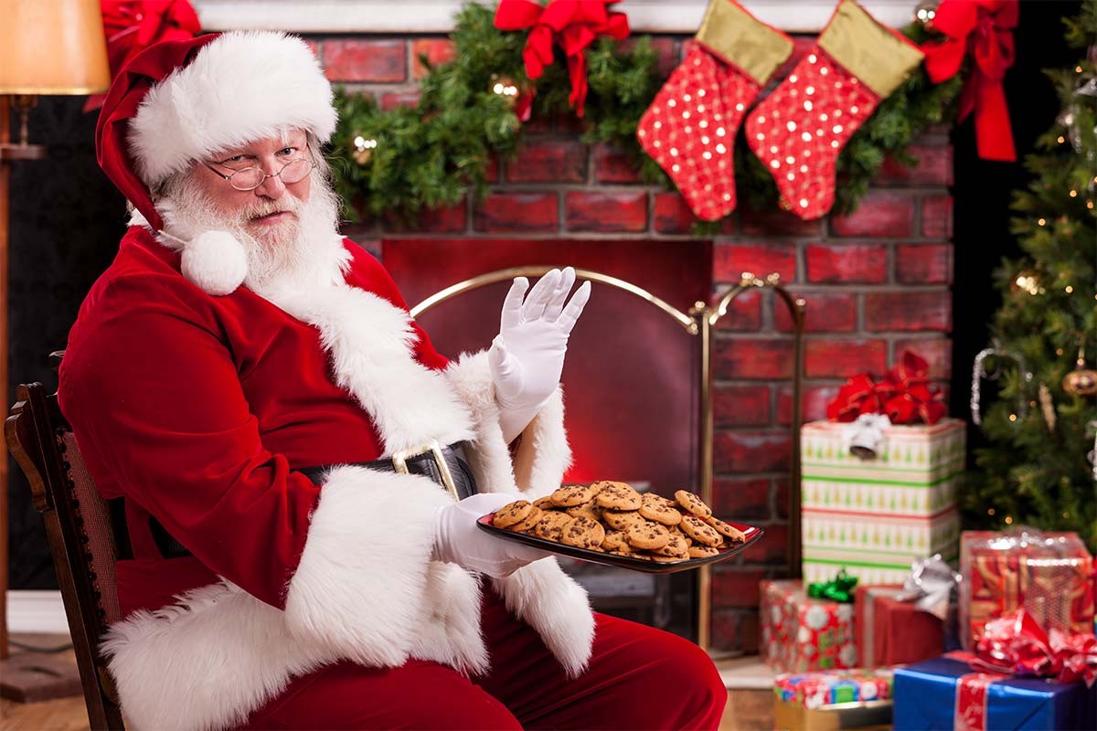 Health expert calls for fat Santa ban