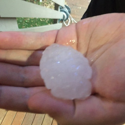 Callers tell Justin and Kate of devastating damage caused by hail storm