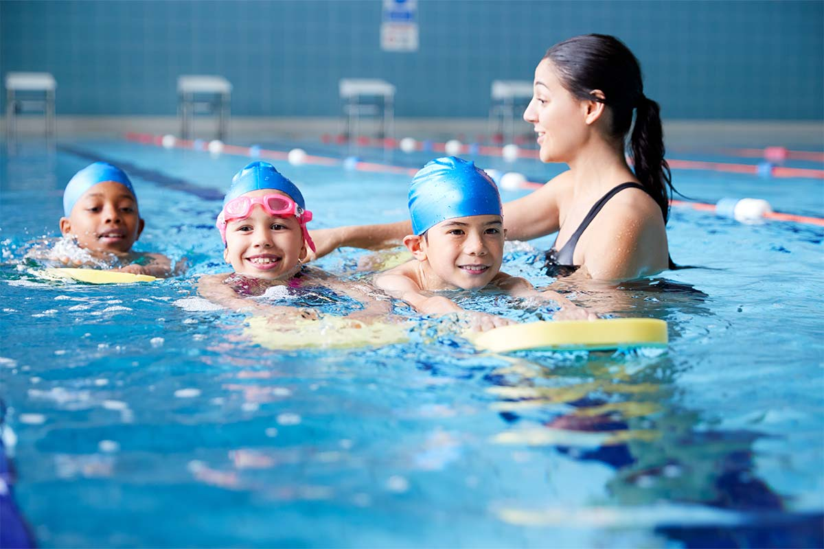 Victoria's push to ease serious swimming lesson crisis
