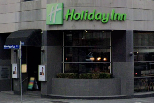 COVID-19 positive travellers to be evacuated from Melbourne hot hotel today