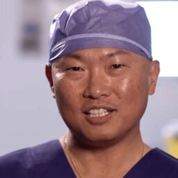 Dr Steven Tan will deliver a baby live on TV on channel 7 on Sunday night