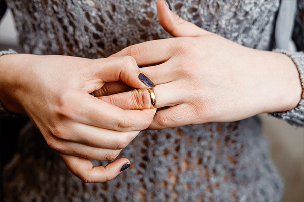 RUMOUR FILE: 'Tidal wave' of divorce applications during lockdown