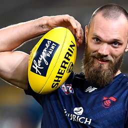 My Room ambassador Max Gawn has a chat with Ross and Russel!