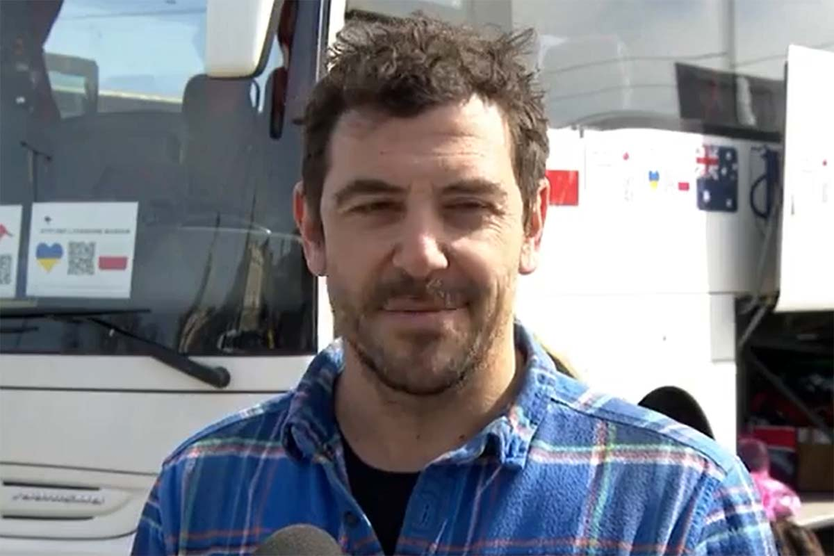 Melbourne man helping Ukrainians escape to safety