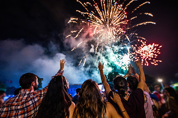 New Year's Eve fireworks get the go-ahead in Sydney, despite COVID-19 outbreak