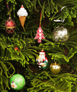 Ross and John's the best Christmas songs of all time