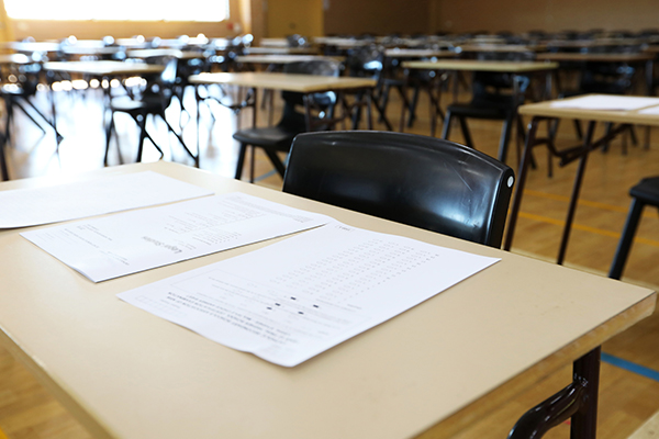 Thousands of Victorian students to sit VCE exams in a COVID-safe way from today!