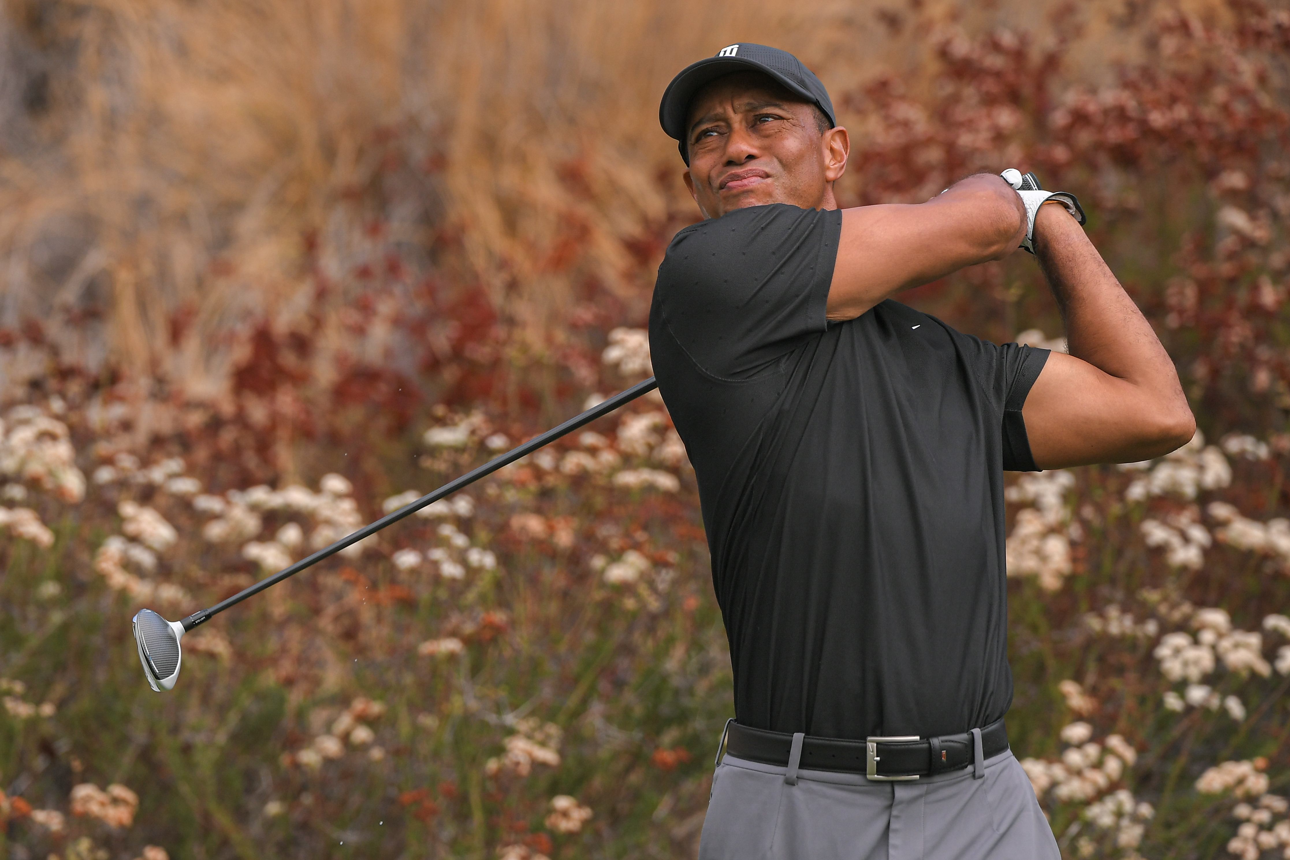 Tiger Woods pulled from wreck after horror car rollover