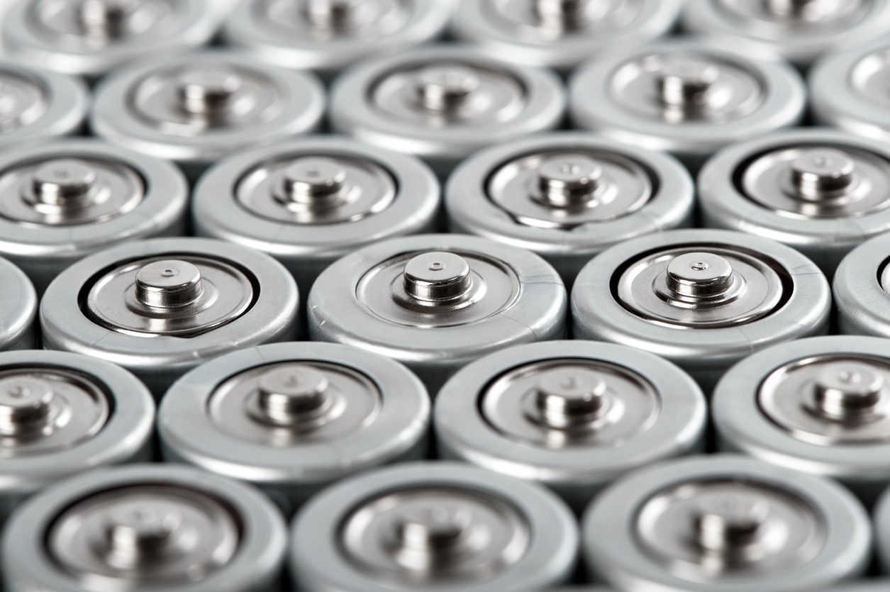 EXPLAINED | Why lithium battery fires are so tough to extinguish