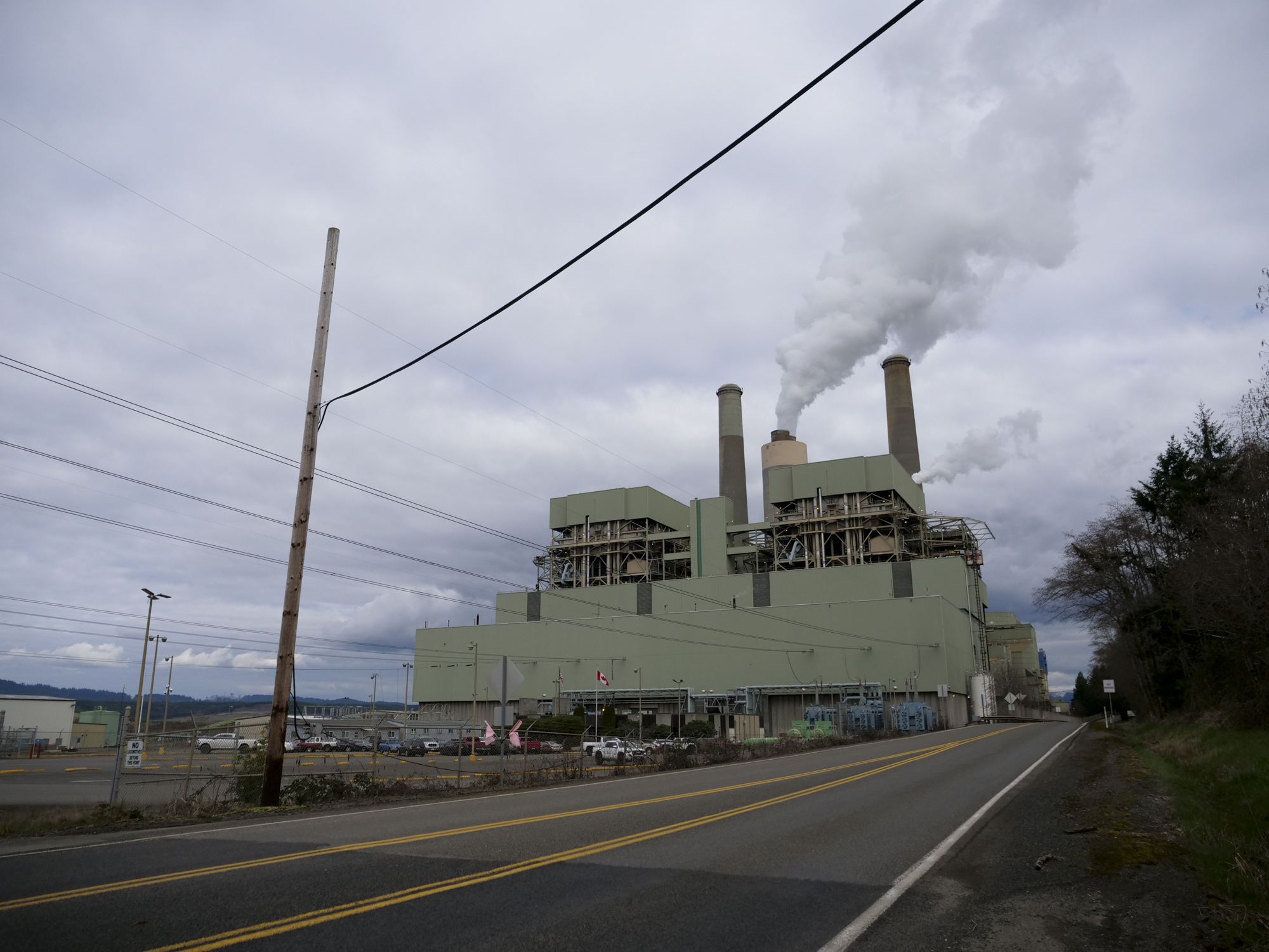 How Washington government, environmentalists and labor groups decided to close the state's only coal plant