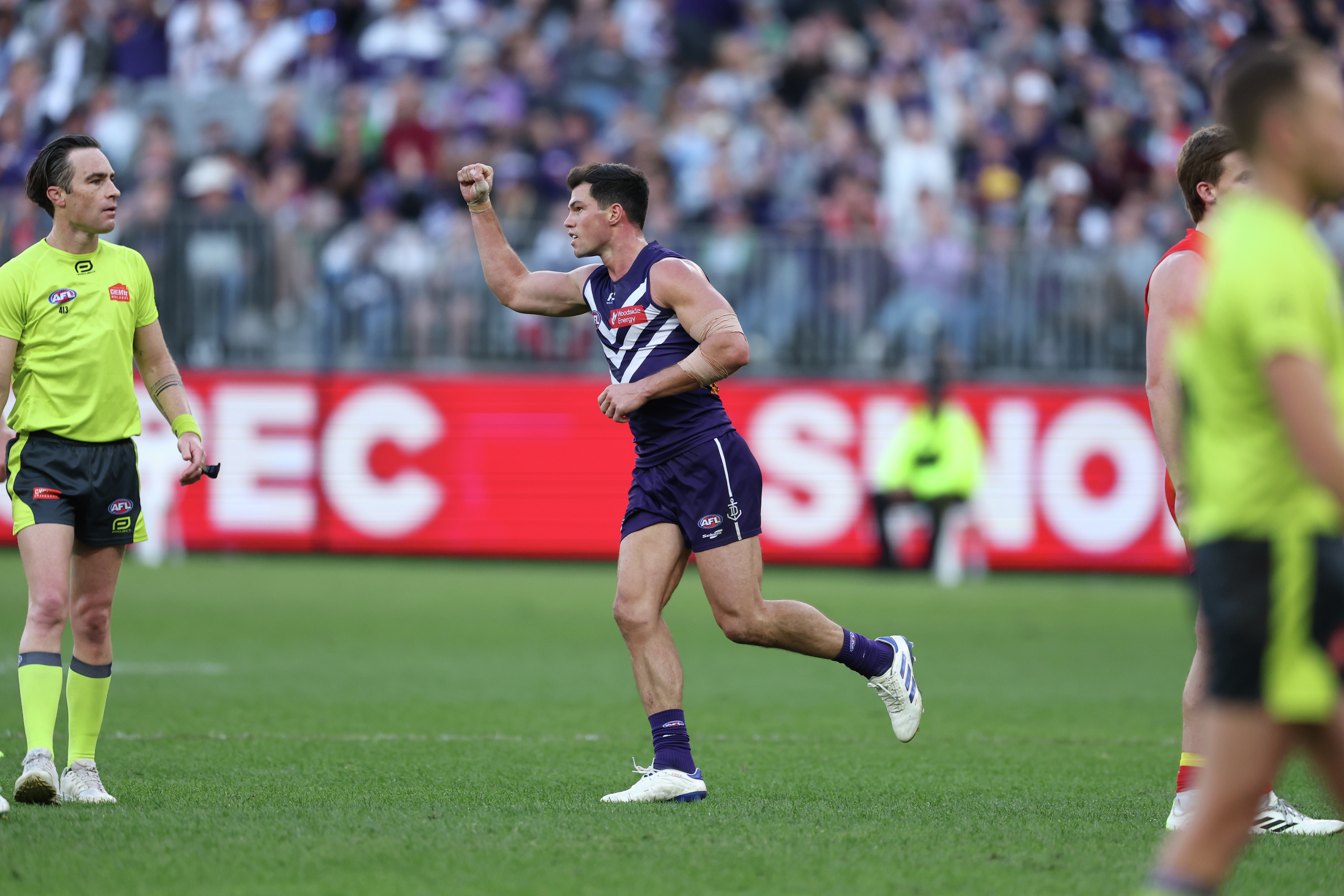 Jaeger O'Meara on the early morning routine several players undertake before training