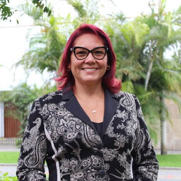 Paola Bustamante: "El reto de las mujeres no solo es ser elegida sino comportarse con ética y eficiencia en la función pública"