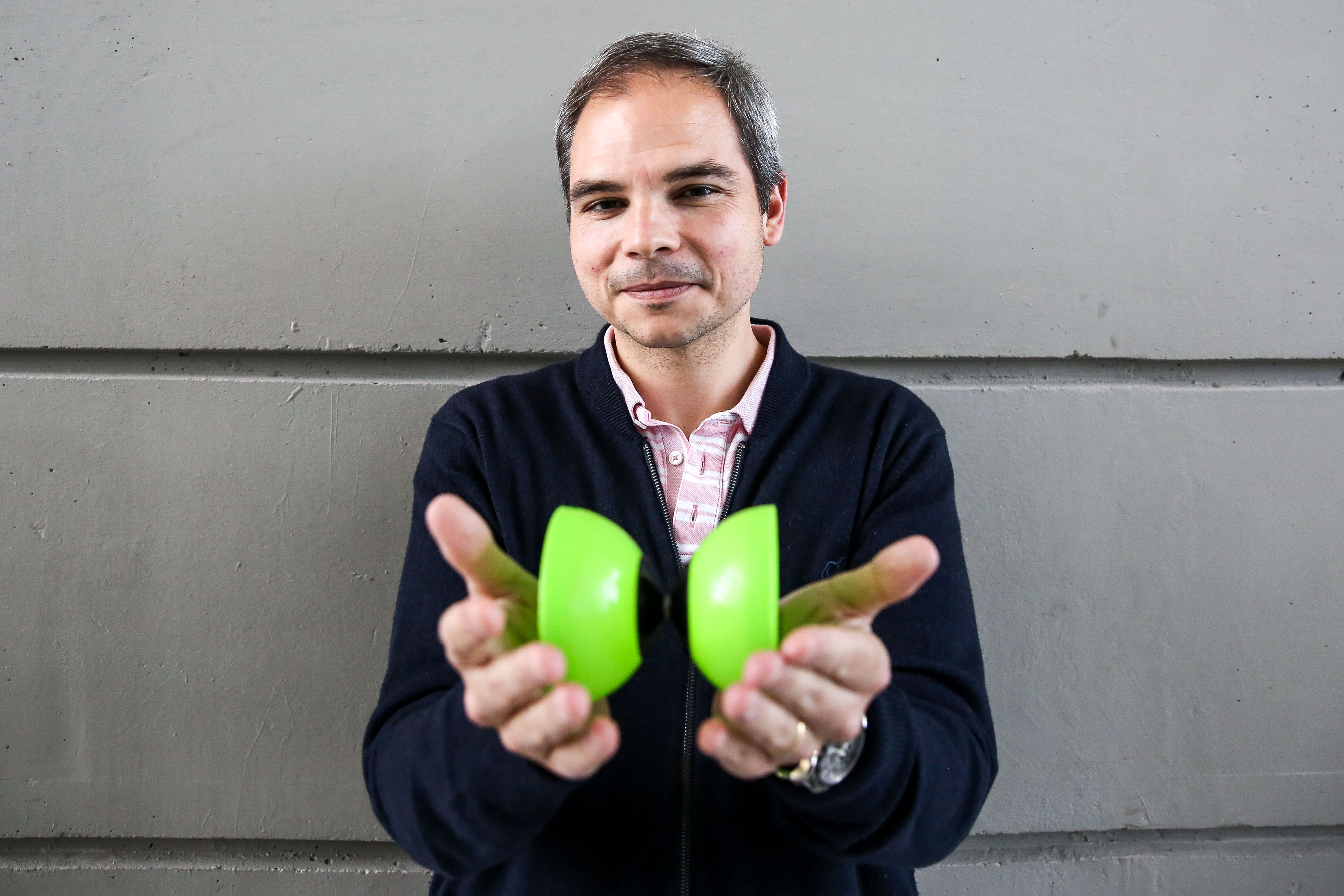 Gonçalo Almeida Ribeiro: “Nós não somos a geração que se aburguesou, mas somos a geração que é filha daqueles que se aburguesaram e que cresceu numa família rica, próspera e optimista”