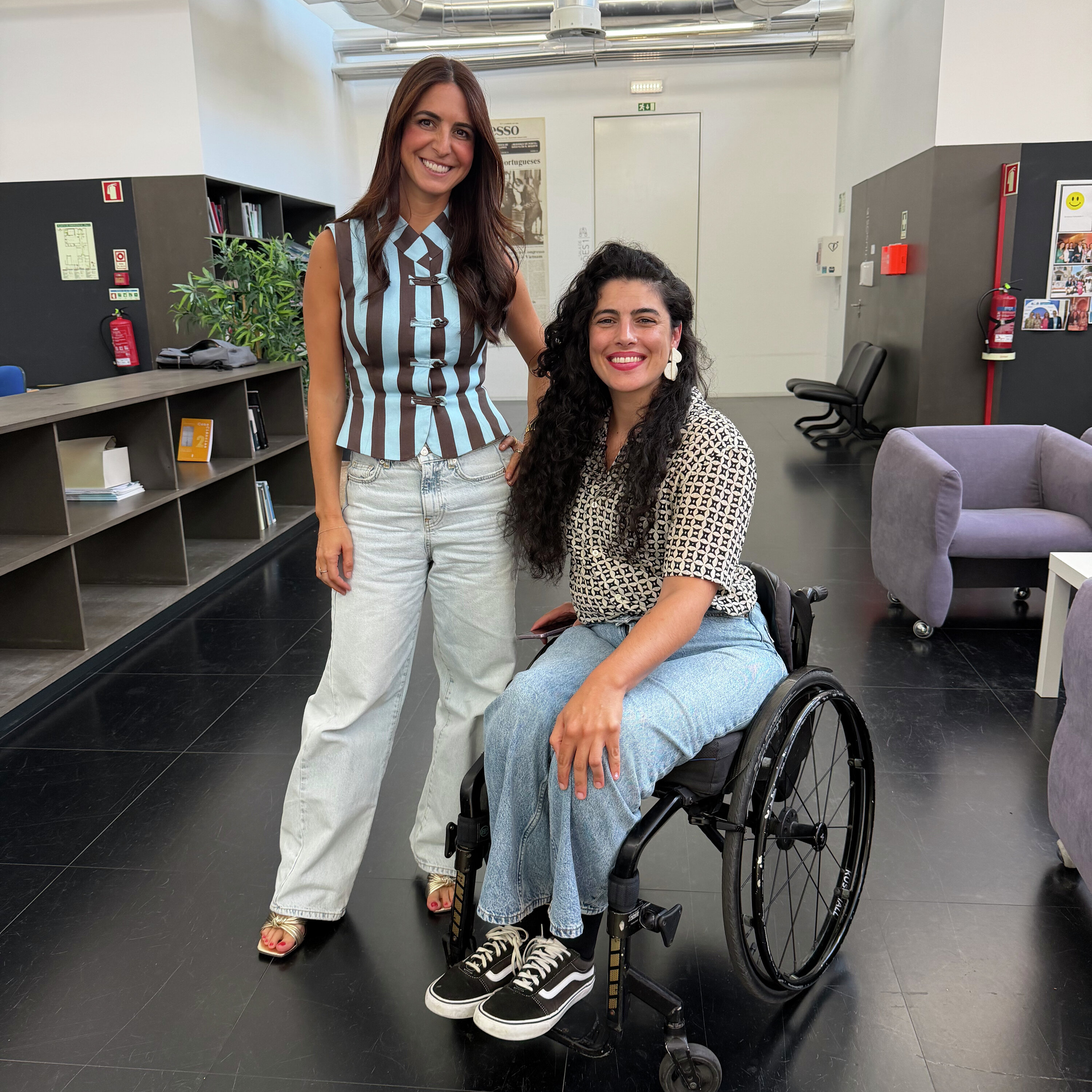 Catarina Oliveira: “Quando conheço pessoas novas ou estou com alguém que nunca viu o meu corpo, estou muito segura de quem eu sou para além de um corpo que está numa cadeira de rodas.”