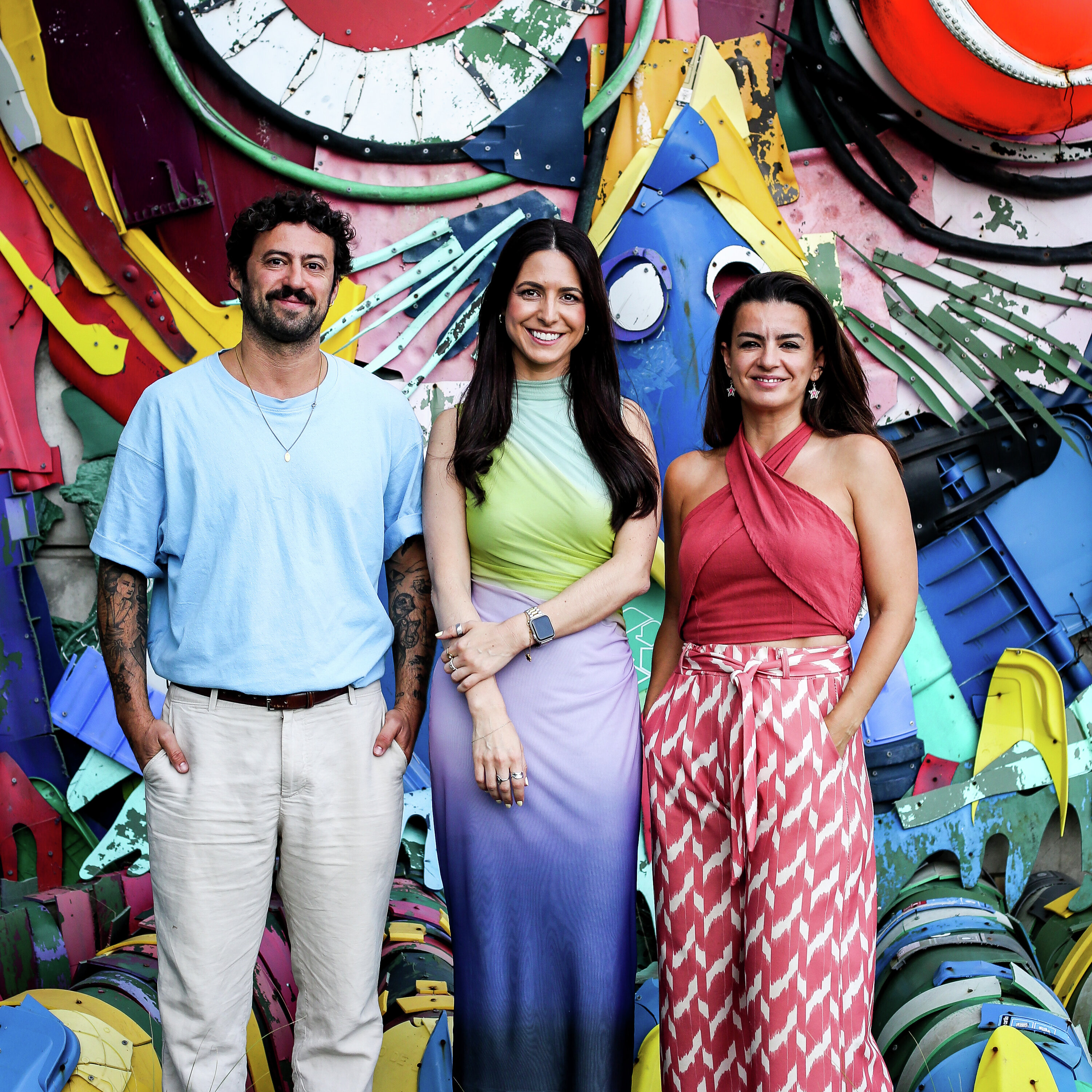 Seremos mesmo monogâmicos? Diogo Faro e Luana Cunha Ferreira falam sobre outros modelos de relacionamento Episode cover