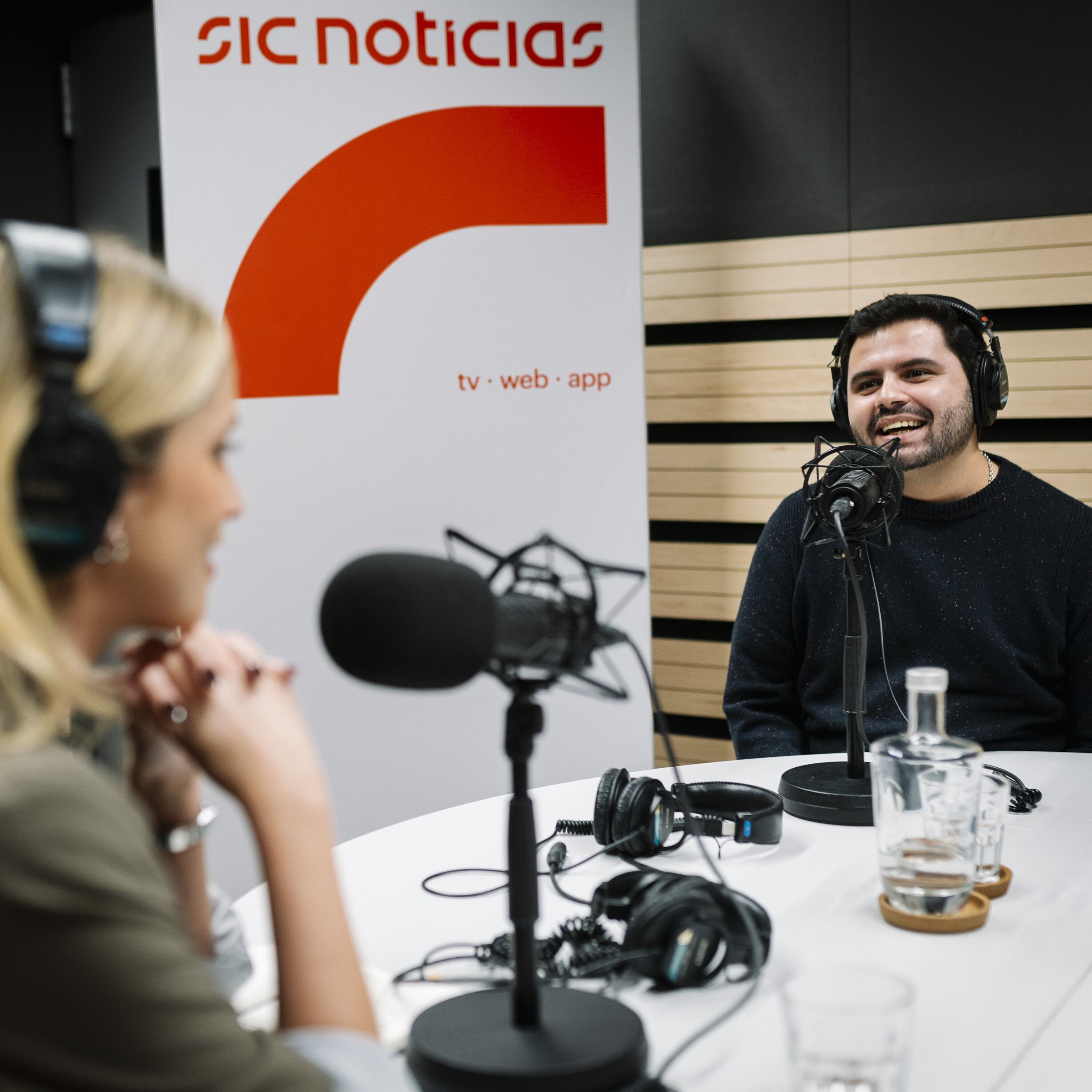 Miguel Peliteiro: “Os médicos são heróis perante as condições degradantes e injustas que enfrentam. Vivemos num SNS que exige tudo e dá pouco aos seus profissionais” episode artwork