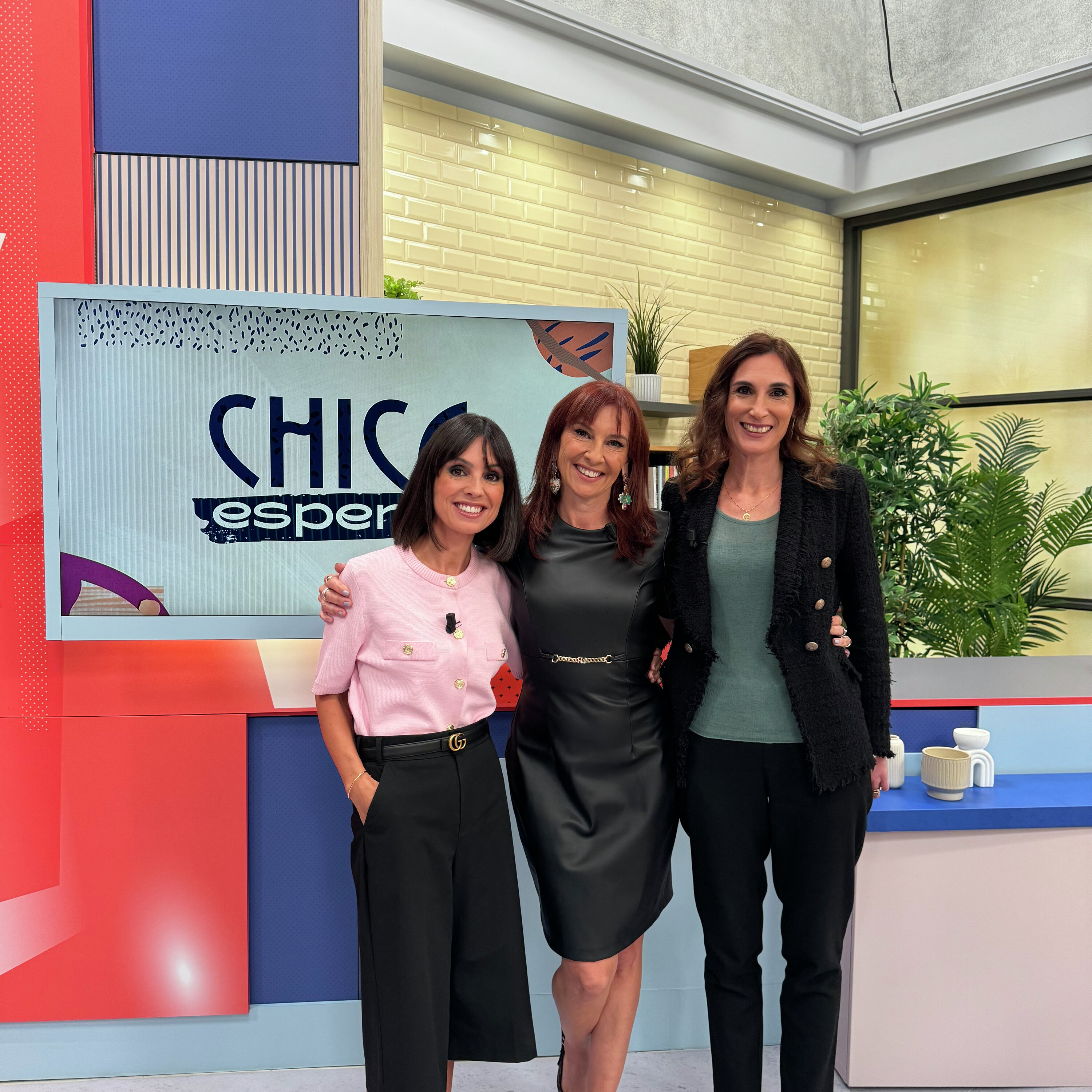 Compra muitos produtos online? Então este episódio de 'Chica Esperta' é para si - Saiba o que fazer caso seja vítima de fraude ou como alertar os mais próximos
