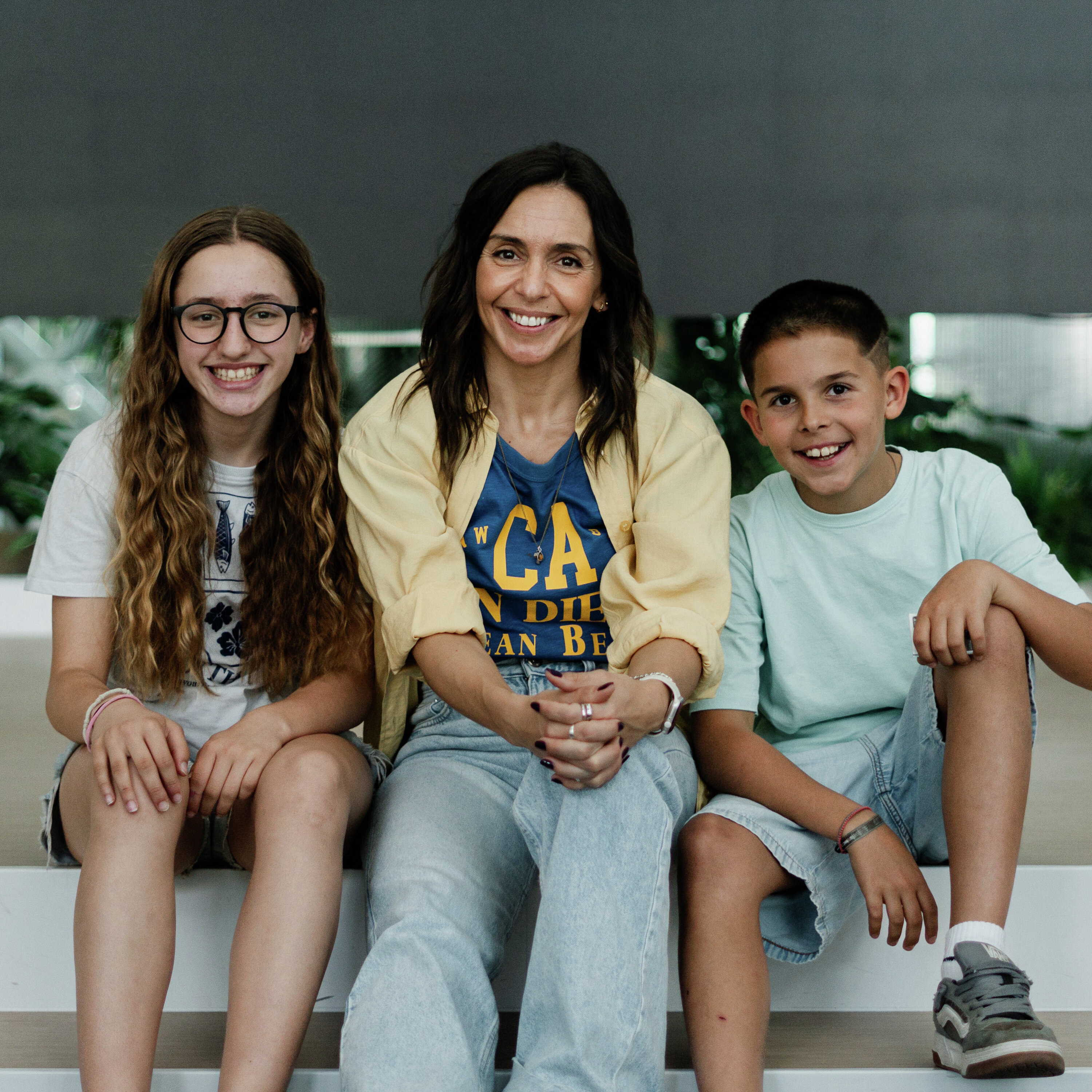 Especial Dia Mundial da Criança com Ana Teresa (12 anos) e Duarte (10 anos): “As casas até podiam continuar a subir, mas tinham também de subir os salários”