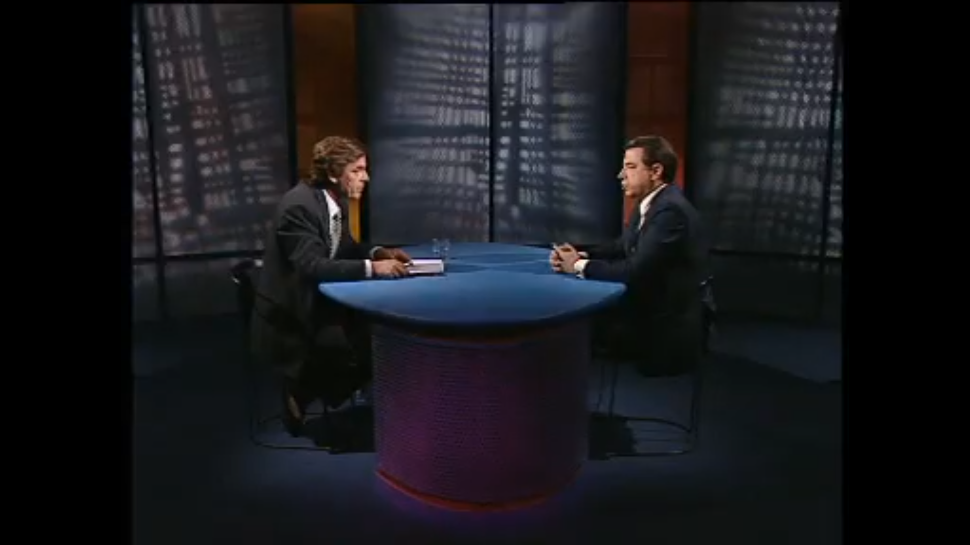 Miguel Sousa Tavares entrevista Ricardo Salgado, em 1994: “Sempre me dei bem com todas as formas de pensamento” episode artwork