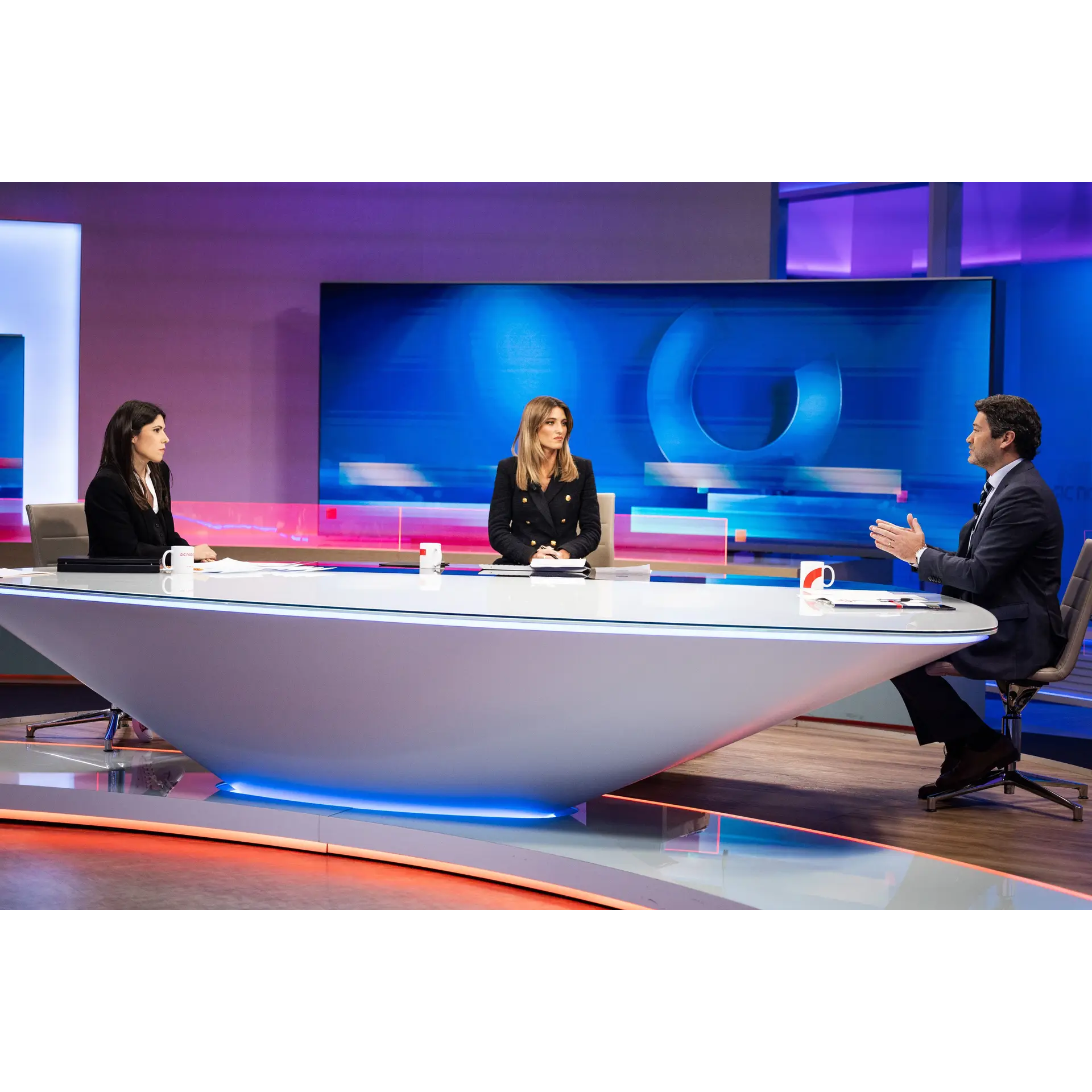 André Ventura (Chega) vs Mariana Mortágua (BE)