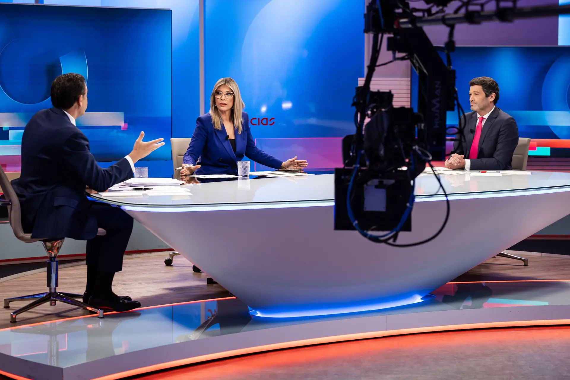 Luís Montenegro (AD) vs André Ventura (Chega)