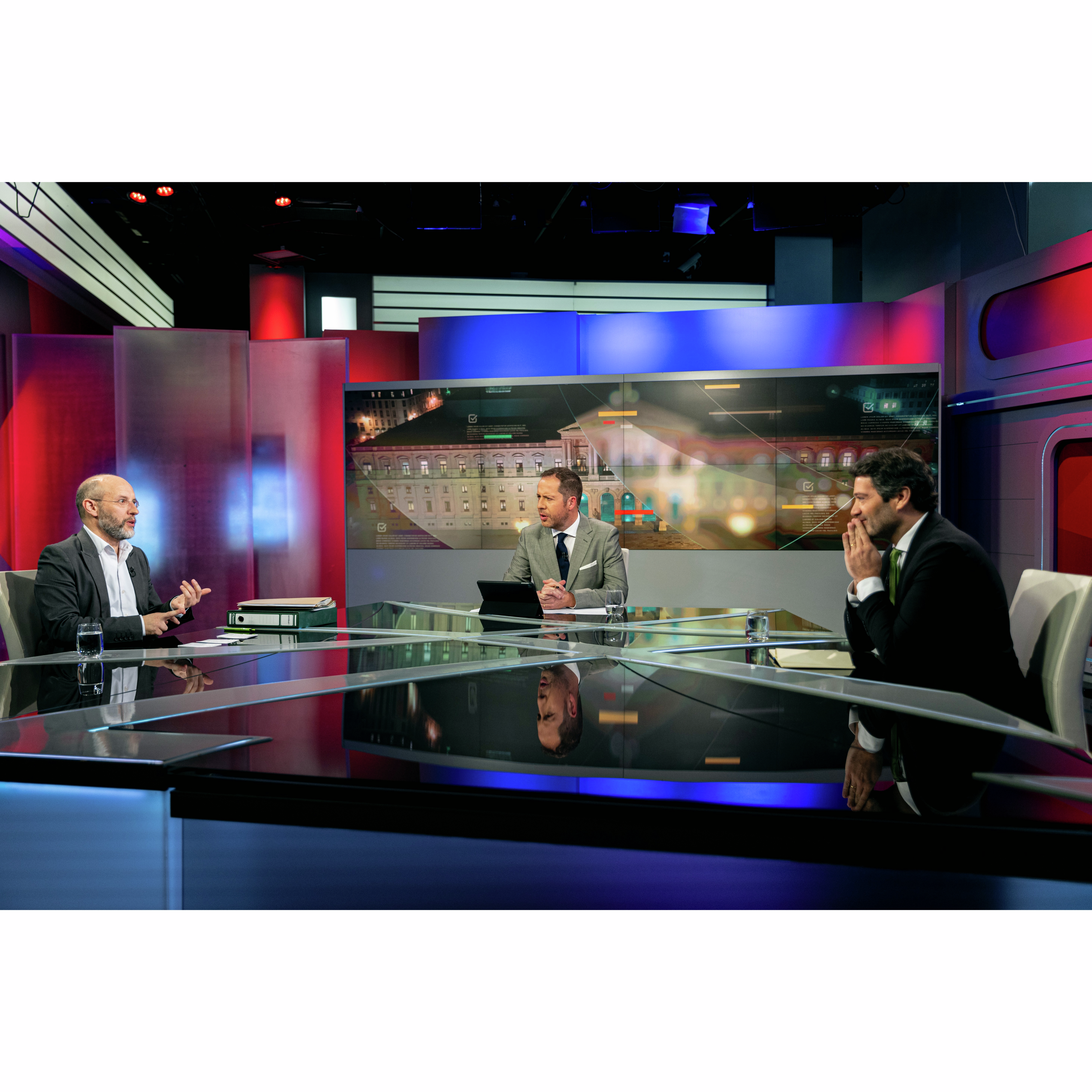 André Ventura (Chega) vs Rui Tavares (Livre)