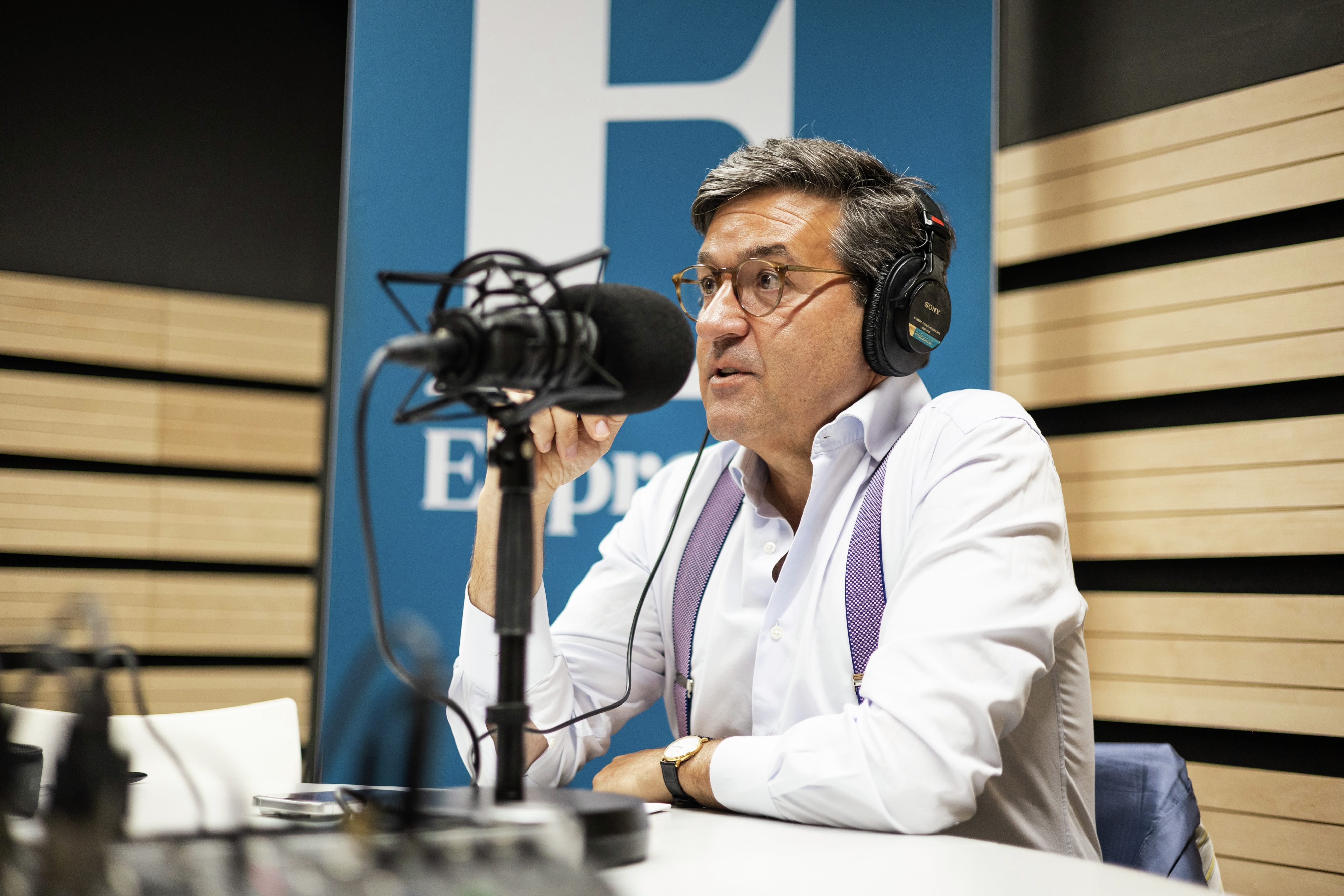 “Mesmo que discorde de todos os Governos até Afonso Henriques, sou português”. Então, por que é que só gostamos da UE às vezes?