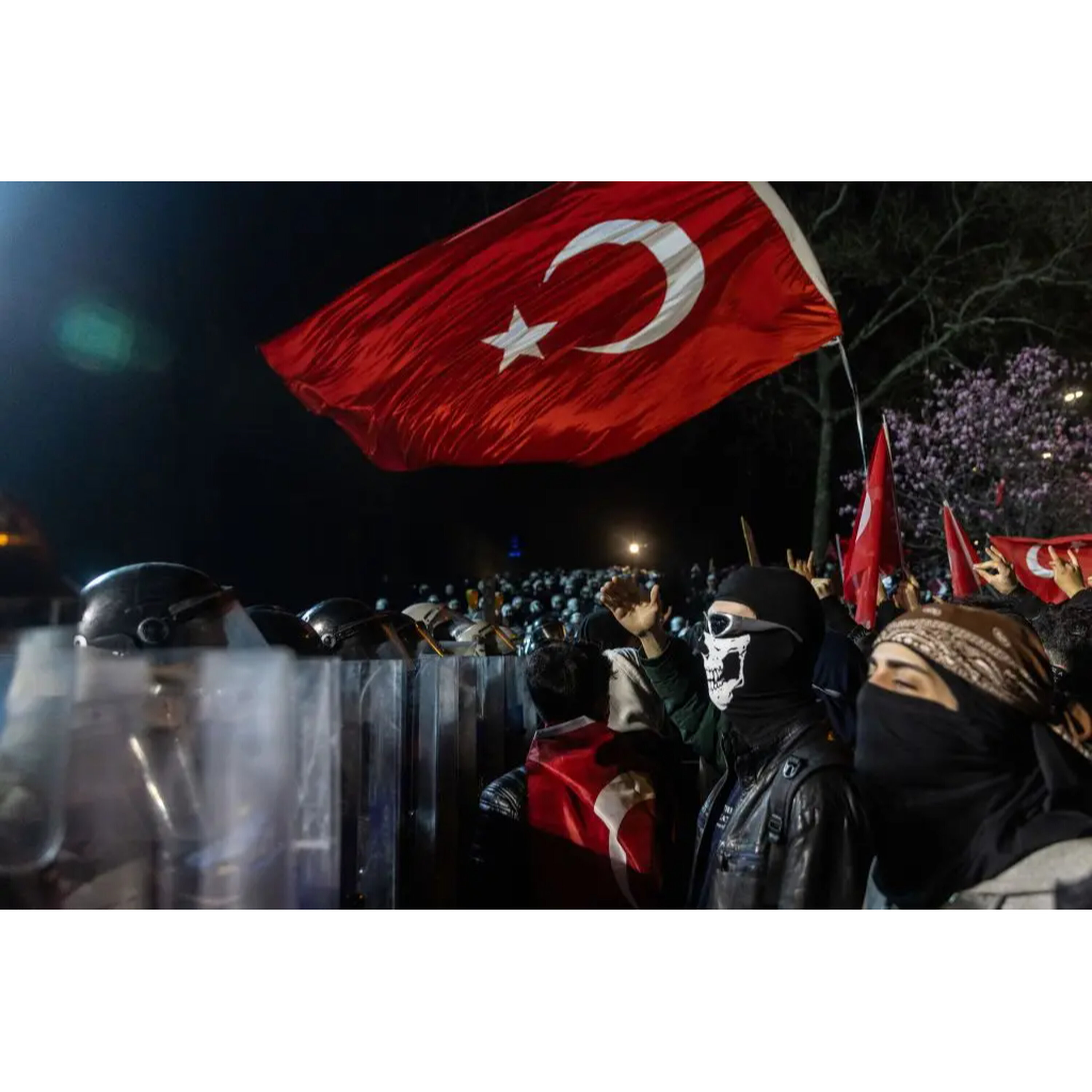 “Não é mera coincidência” a detenção do principal opositor de Erdogan: o que se está a passar na Turquia?