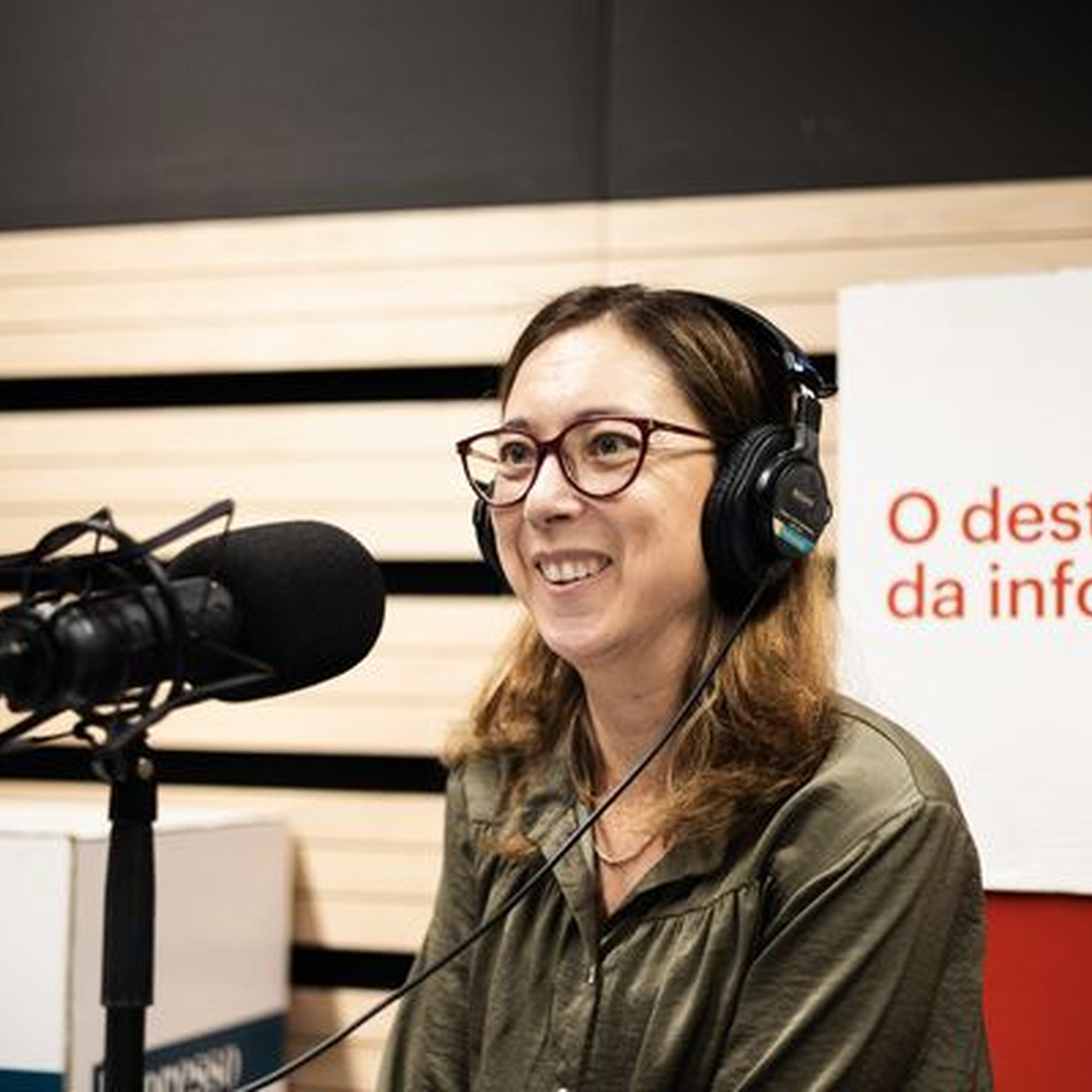 Os mais ouvidos de 2026, com Cláudia Simões: “A quem muito tem, tudo será dado; a quem pouco tem, até o que tem lhe será tirado” episode artwork