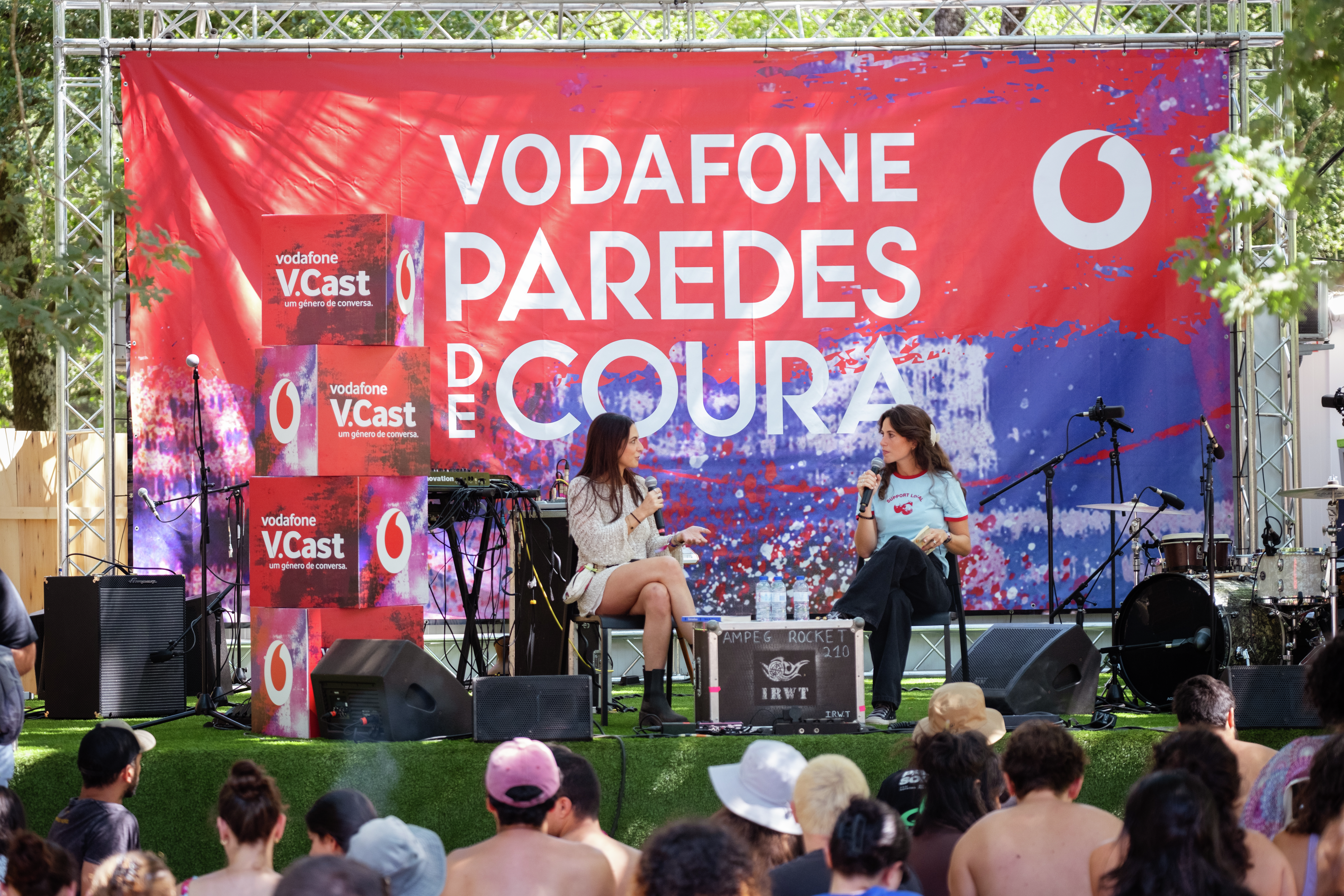 Especial ao vivo Paredes de Coura 2026 com Mafalda Cruz: “Só em 2005 é que o clitóris foi descrito detalhadamente nos livros de anatomia” episode artwork