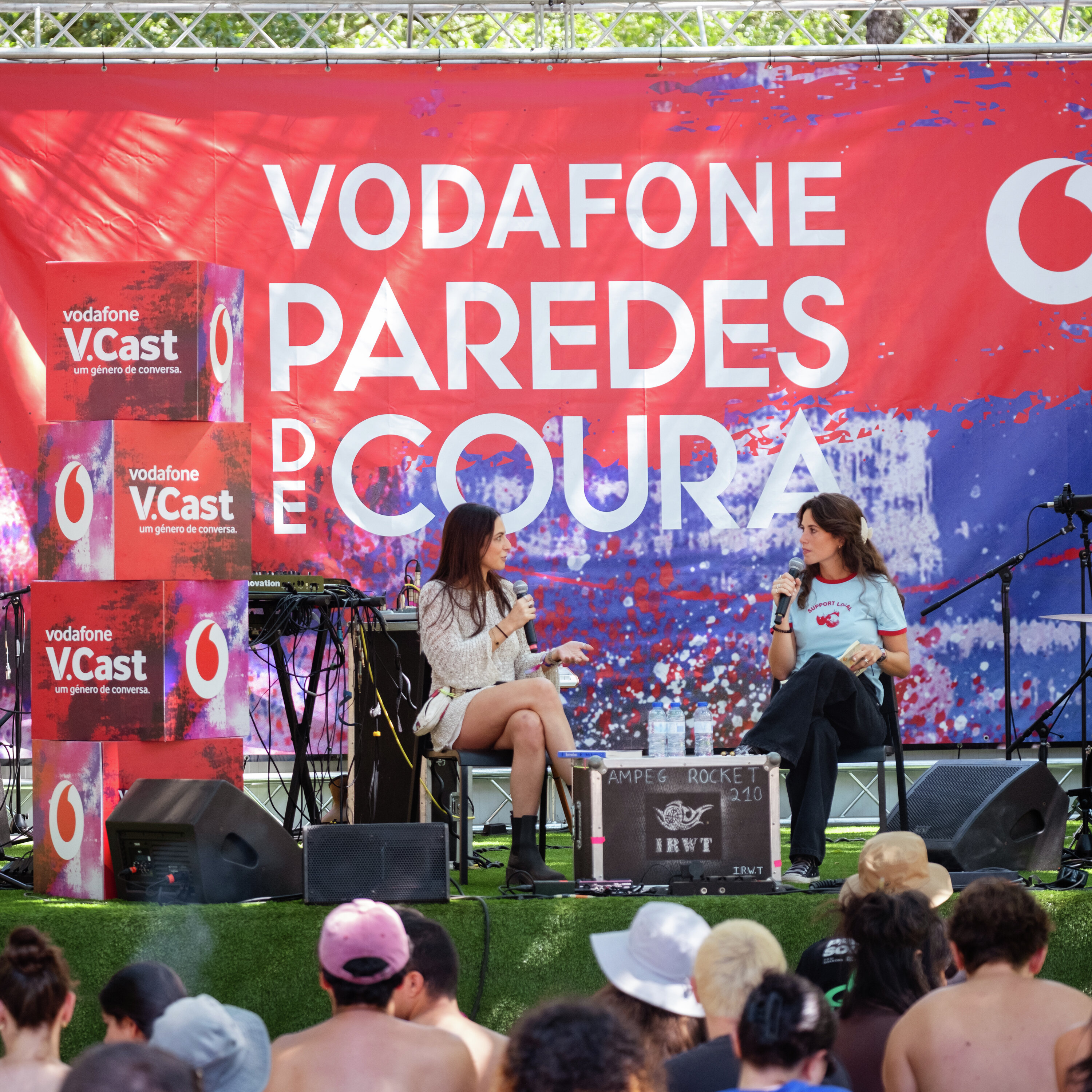 Especial ao vivo Paredes de Coura 2026 com Mafalda Cruz: “Só em 2005 é que o clitóris foi descrito detalhadamente nos livros de anatomia” episode artwork
