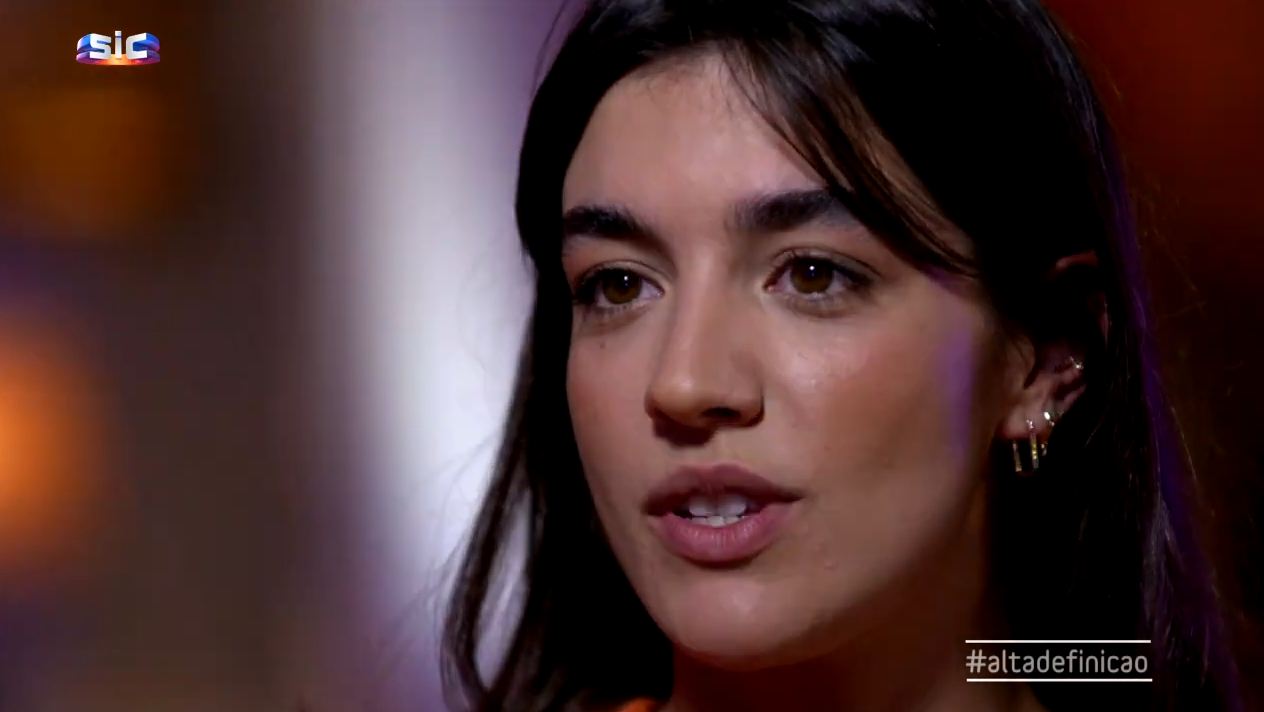 Bárbara Branco: “Fazer teatro é como sentir uma segurança brutal em cair no abismo”