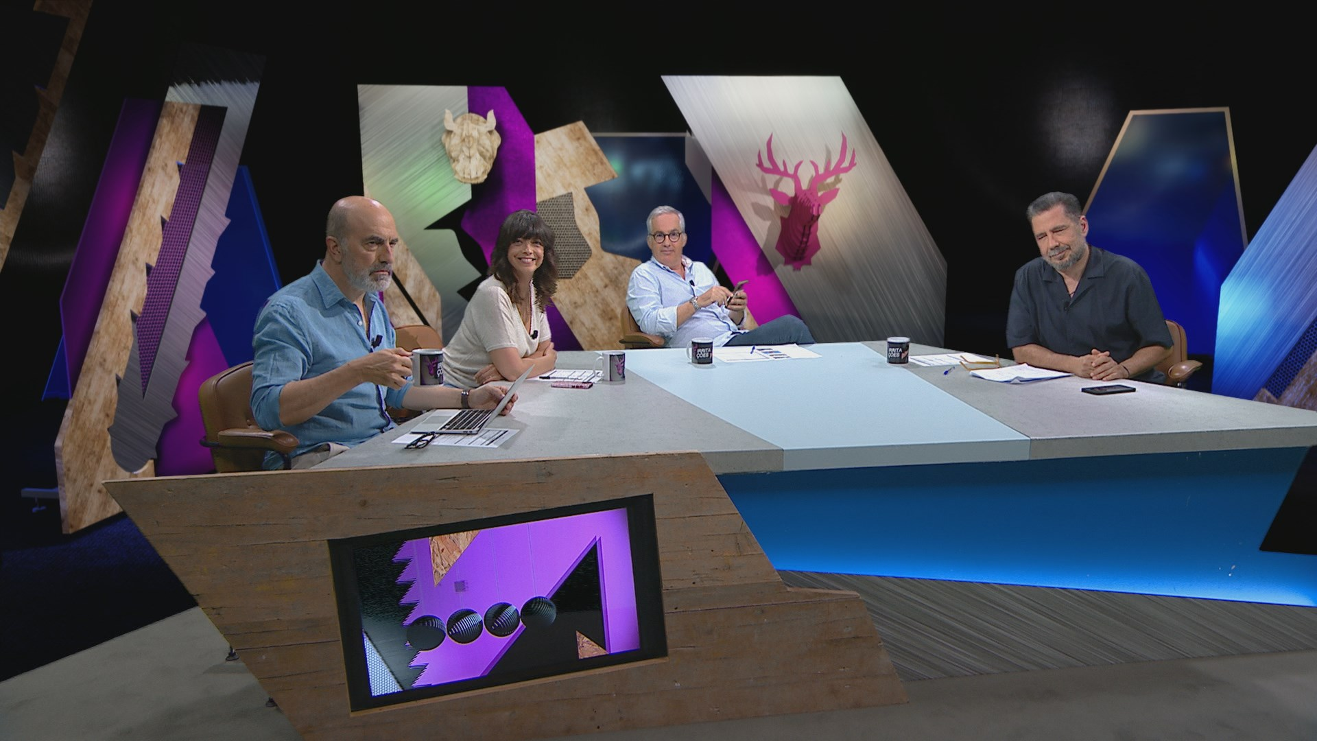 Atualização sobre o 'rapto' de gatos, casamento dos bilionários indianos, e pratos e sobremesas que desapareceram