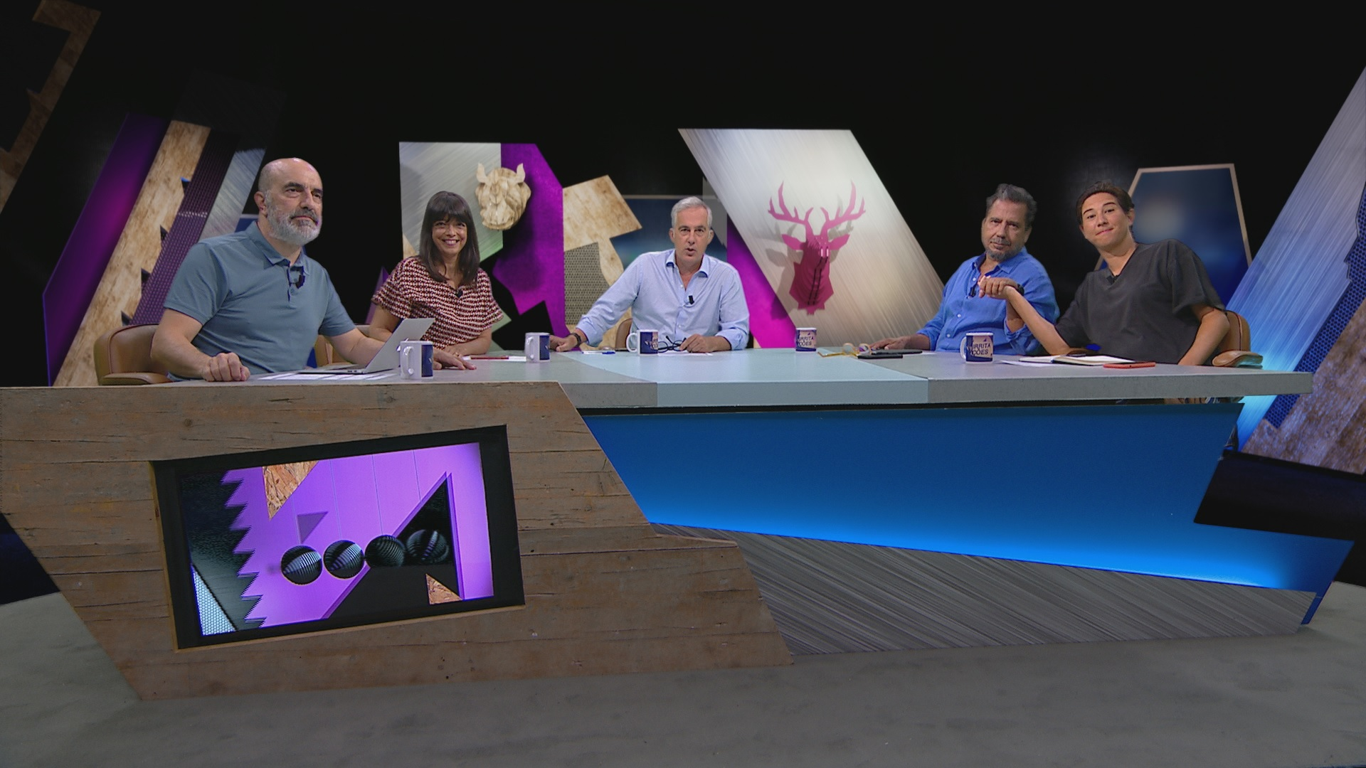 Férias, discussões na praia, e pessoas que obrigam outras a beberem álcool