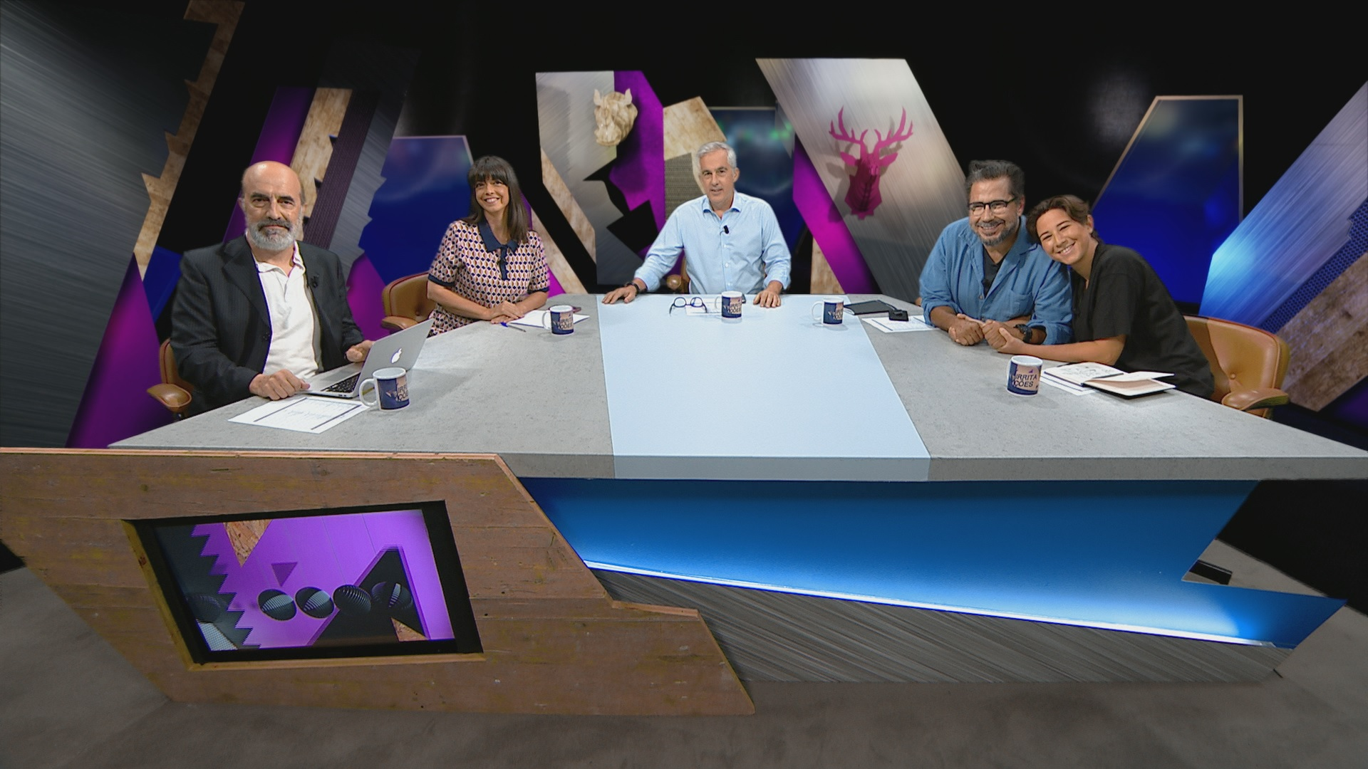 Pessoas que não deixam estacionar, o drama da Alfarroba, e o elogio como insulto