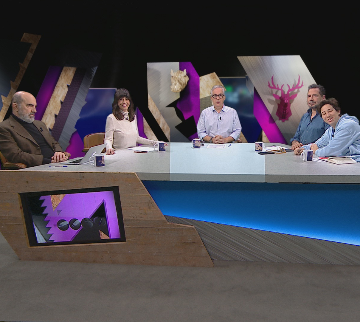 A birra com Ronaldo, Gen Z e passadeiras, e 'vendas ridículas nos CTT'