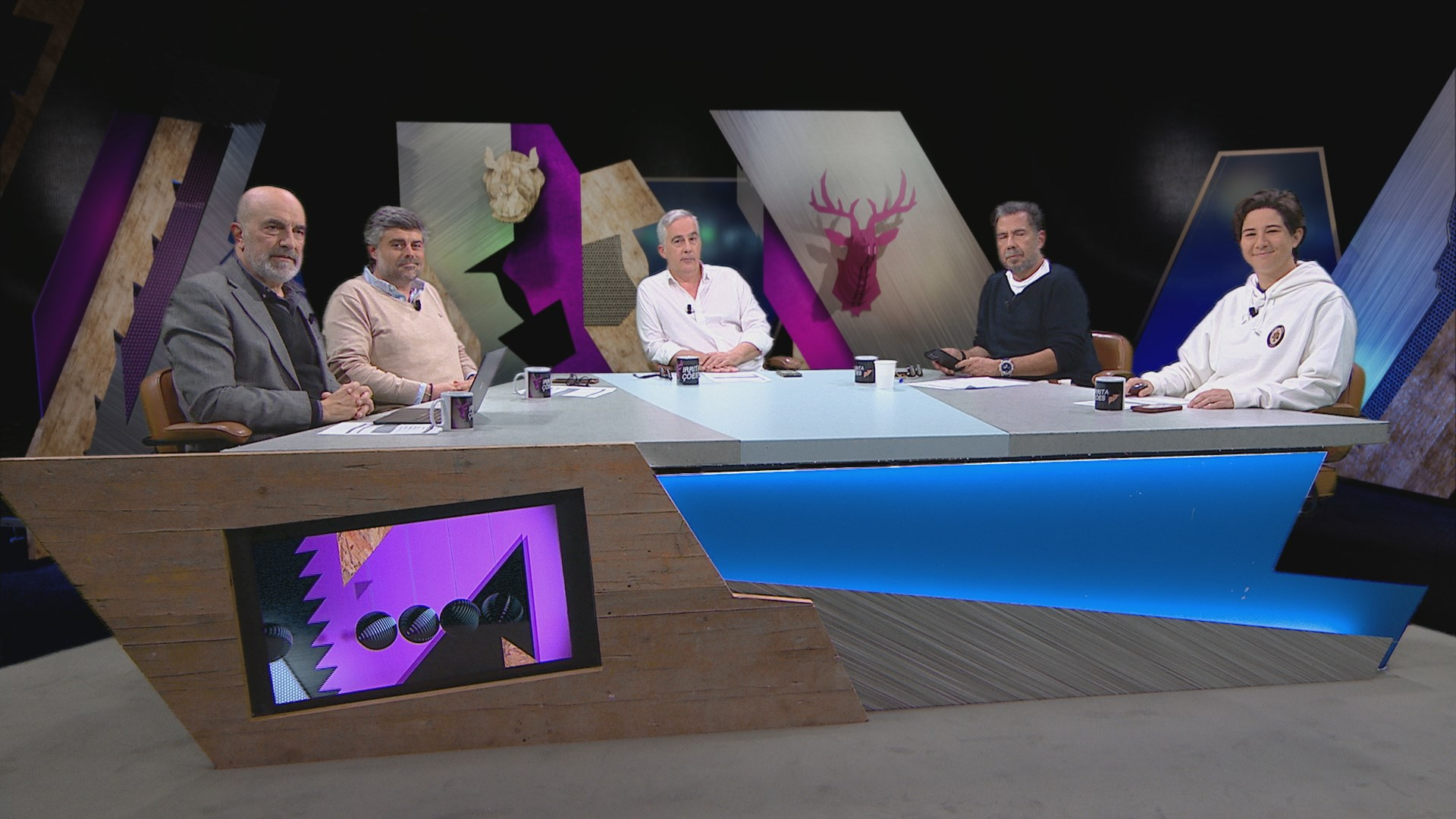 Regras não escritas sobre andar de metro, alimentação saudável, rescaldo Óscares, e escola que divide alunos por refeições