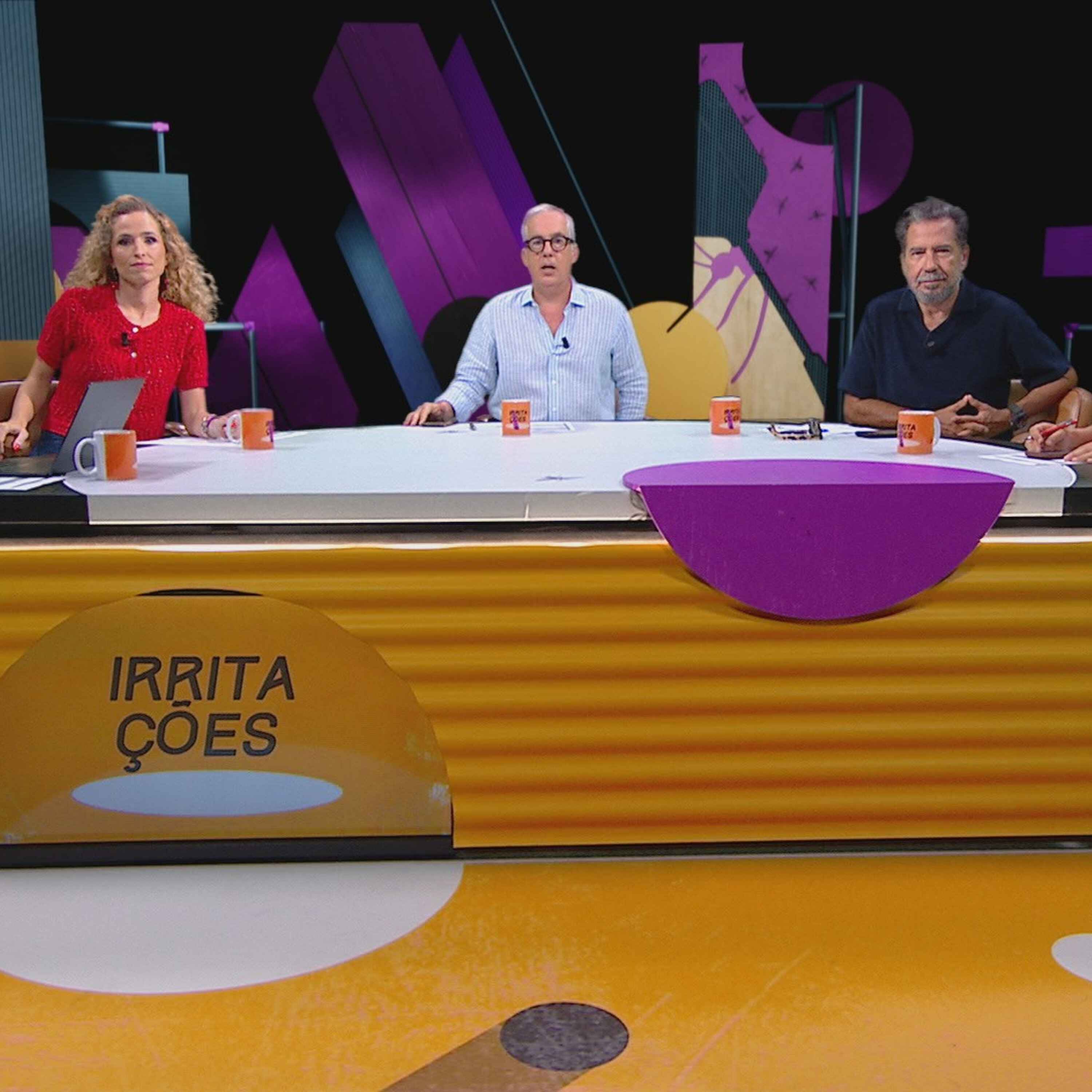 Farmar Aura, desilusões culinárias, mensagens apagadas no WhatsApp e ambientadores