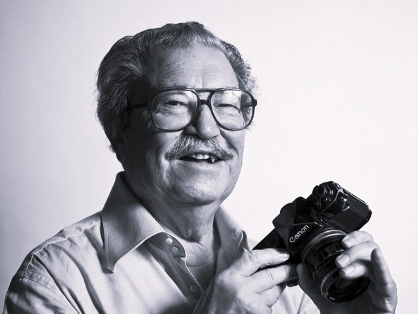 Eduardo Gageiro (1935-2025): “Gostaria de ser recordado como um rapaz de Sacavém que procurou sempre denunciar as injustiças sociais e que vai morrer vertical e com honra. Nunca fui mau para ninguém”