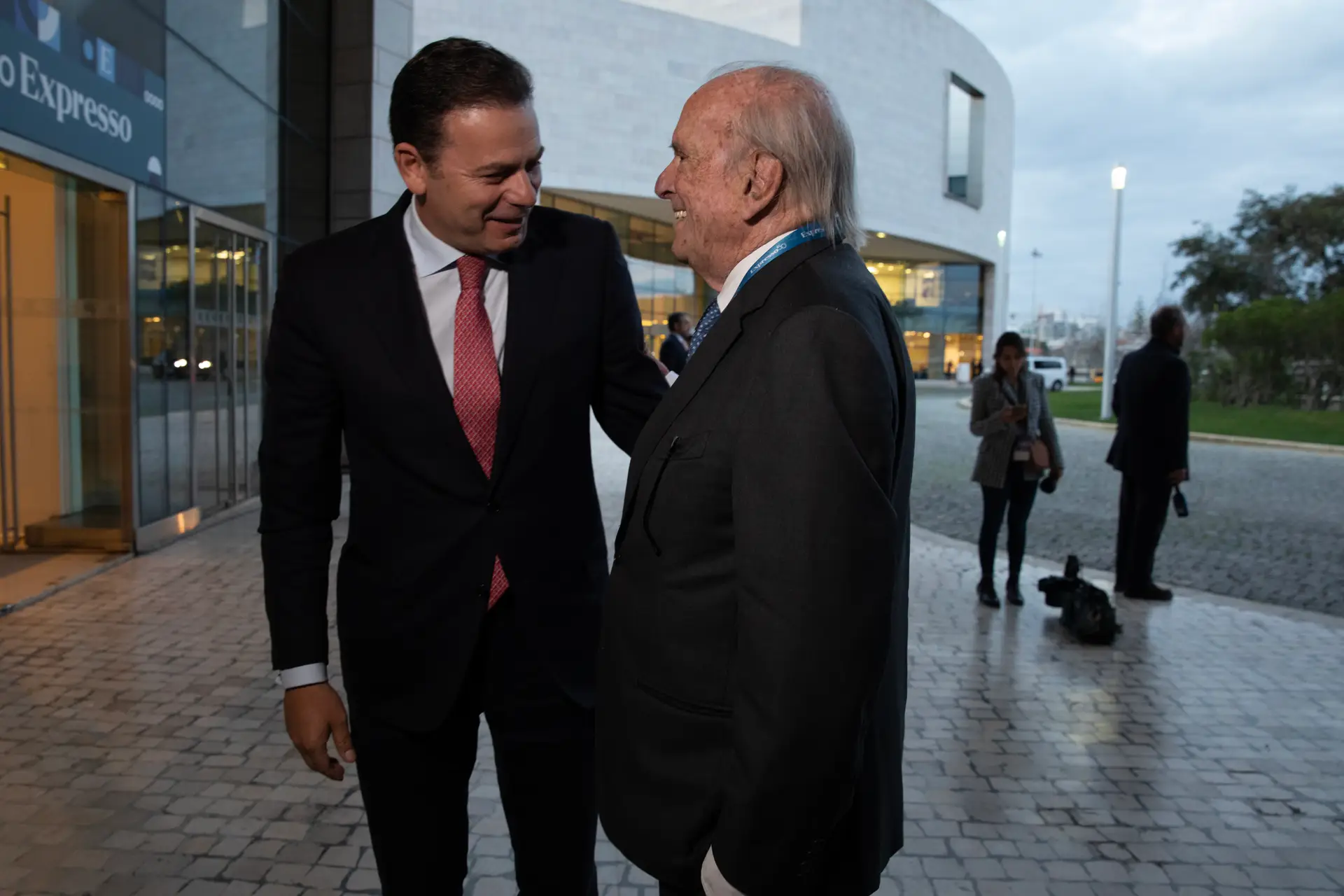 Luís Montenegro: “Estamos com a família de Pinto Balsemão, com o percurso que teve do ponto vista cívico, político e profissional”
