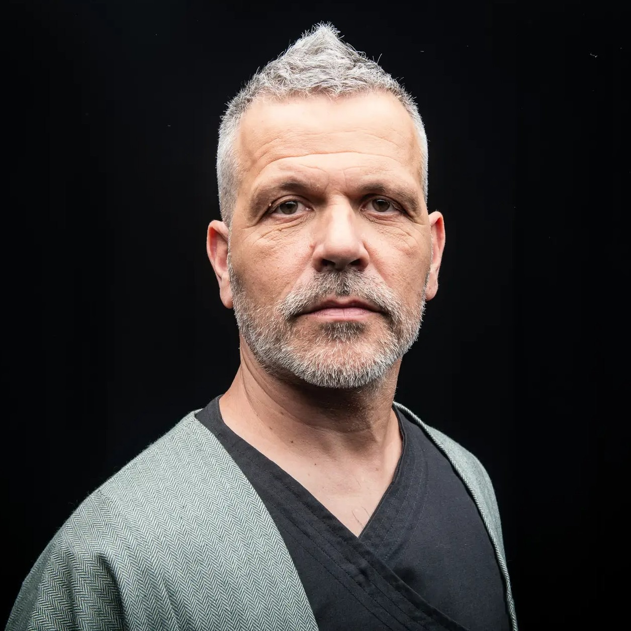 Valdjiu, dos Blasted Mechanism. Dos 30 anos de carreira ao futuro sustentável da vida no planeta