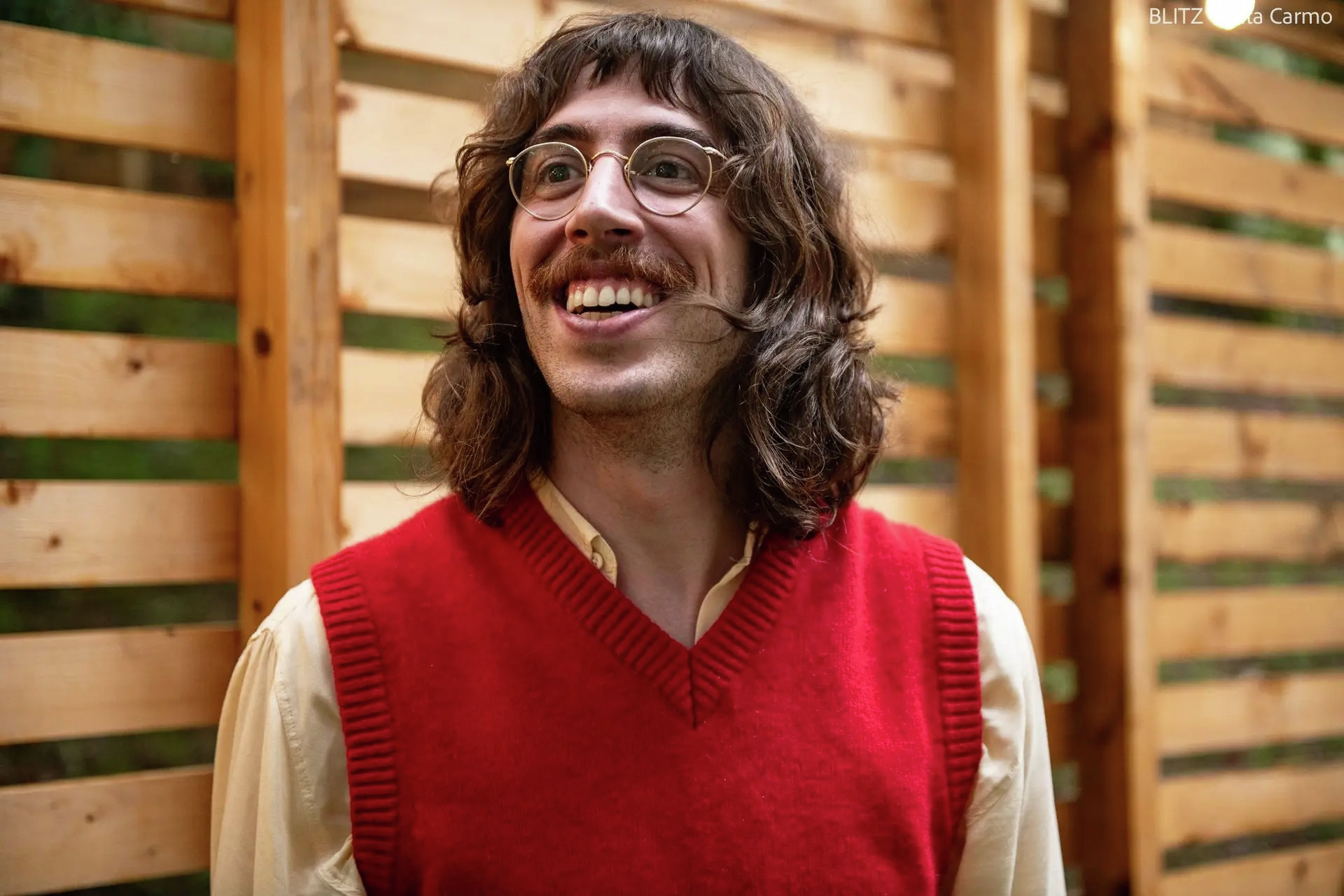 Tim Bernardes: “Tinha uns 9 anos quando os meus pais me chamaram e me disseram: isto é o Napster, baixámos umas músicas para você”