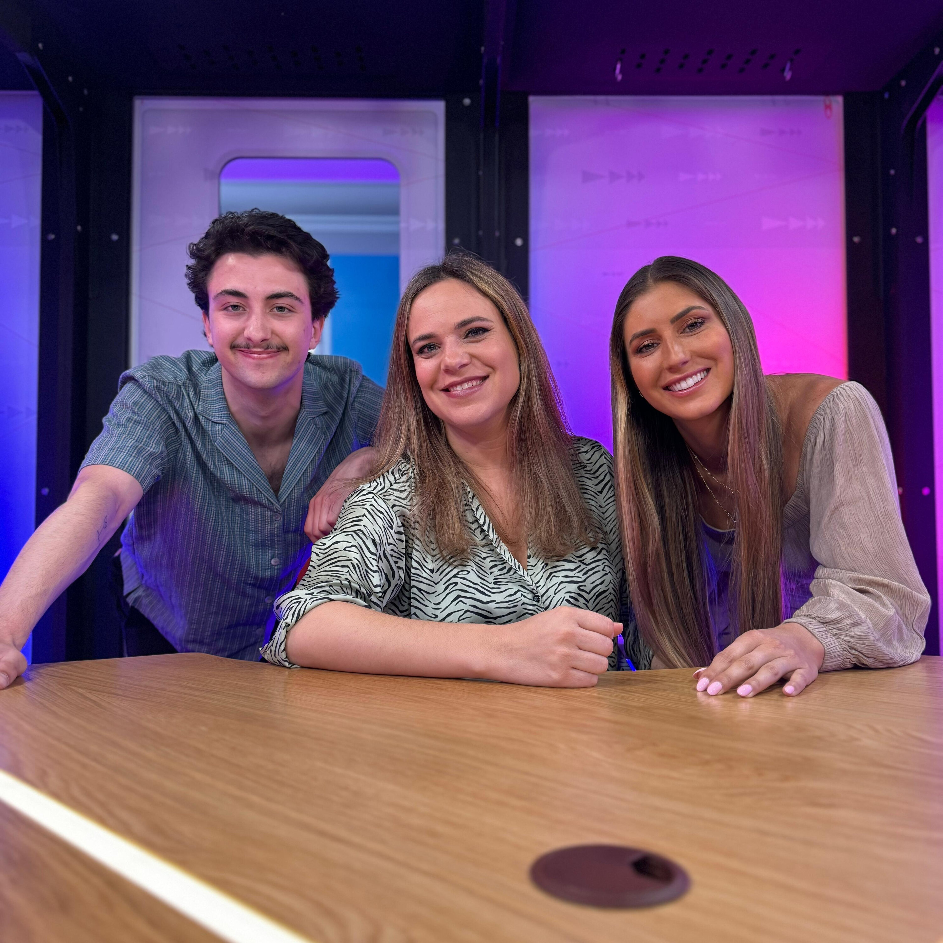 Joana Espadinha: "Escrever para os outros permite-me viver as vidas que escolhi não viver"