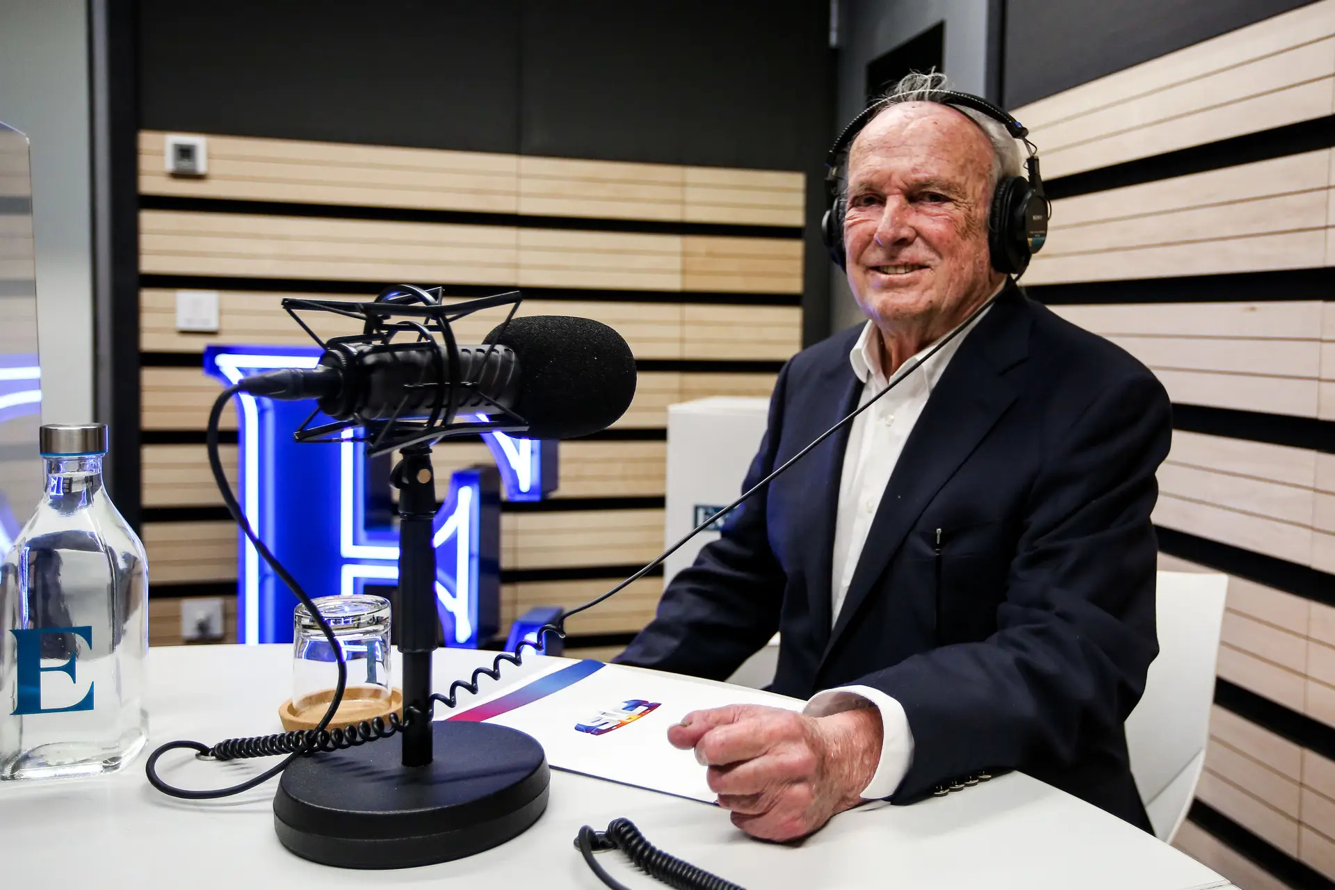 Francisco Pinto Balsemão (1937-2025): “Não me apetece morrer, mas estou consciente de que o meu comboio está a chegar à estação. Estou preparado para isso”