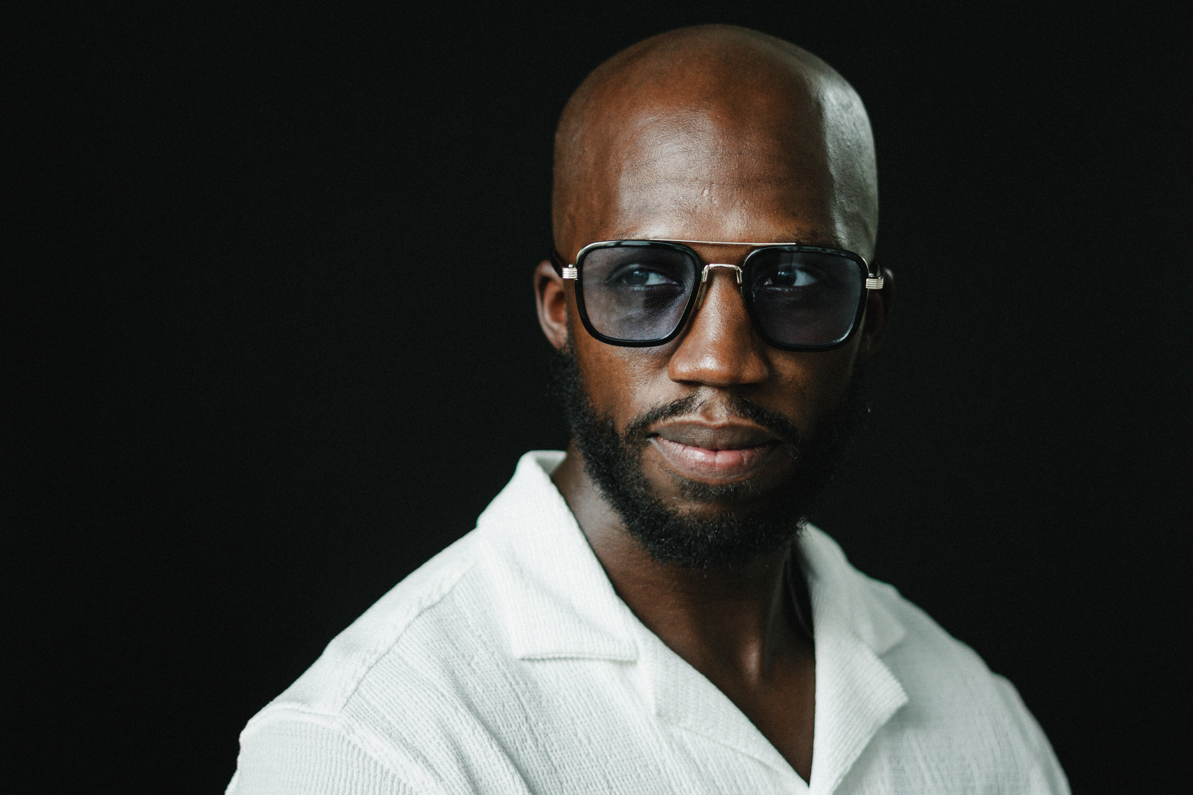  Ismael Santos: “Com o fim da minha relação, dei por mim como se tivesse falhado como homem. Porque tinha uma responsabilidade, filha, companheira, casa. Tínhamos planos”