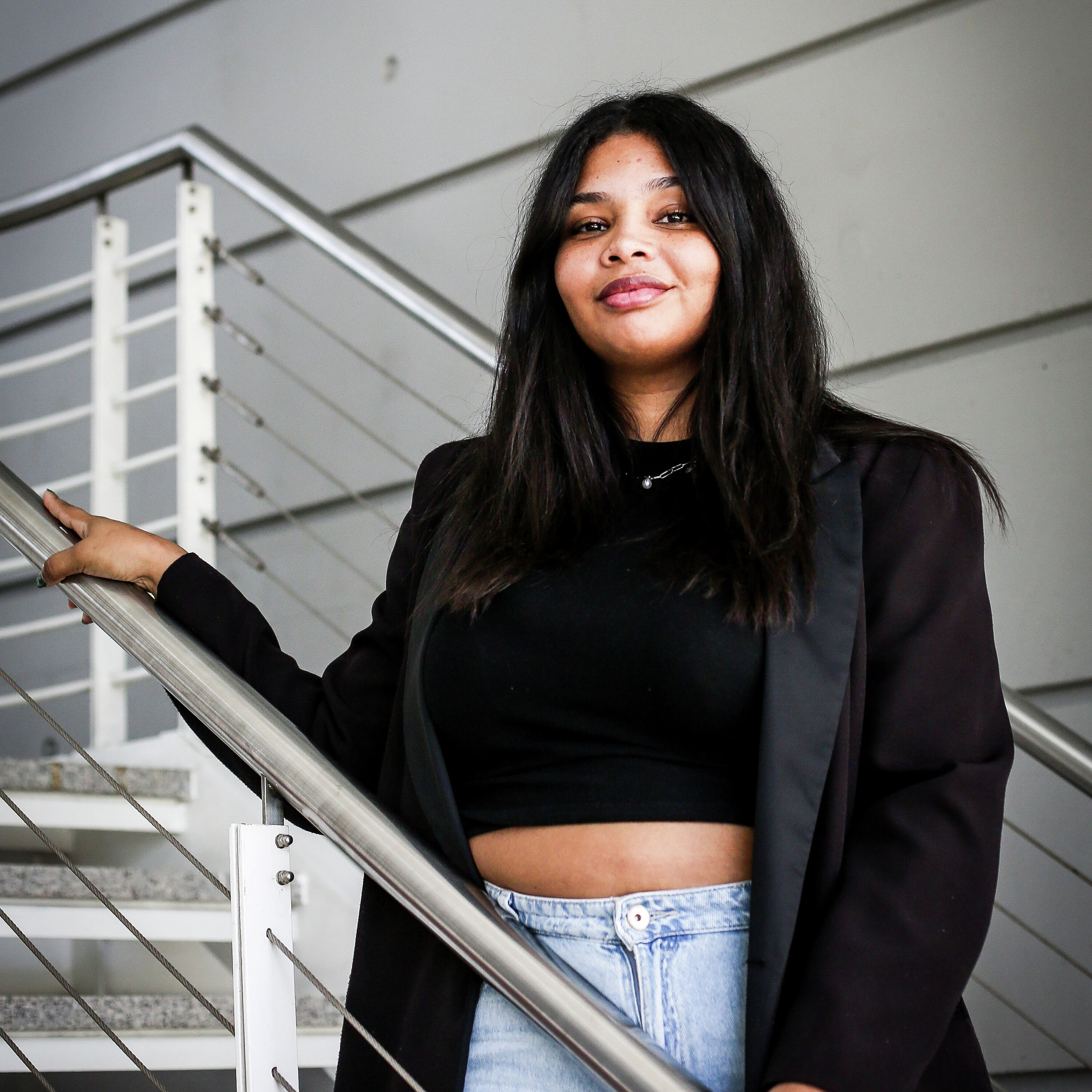 Elga Fontes: “Portugal é um país racista e esse racismo acaba também por chegar às editoras. A literatura não tem cor”