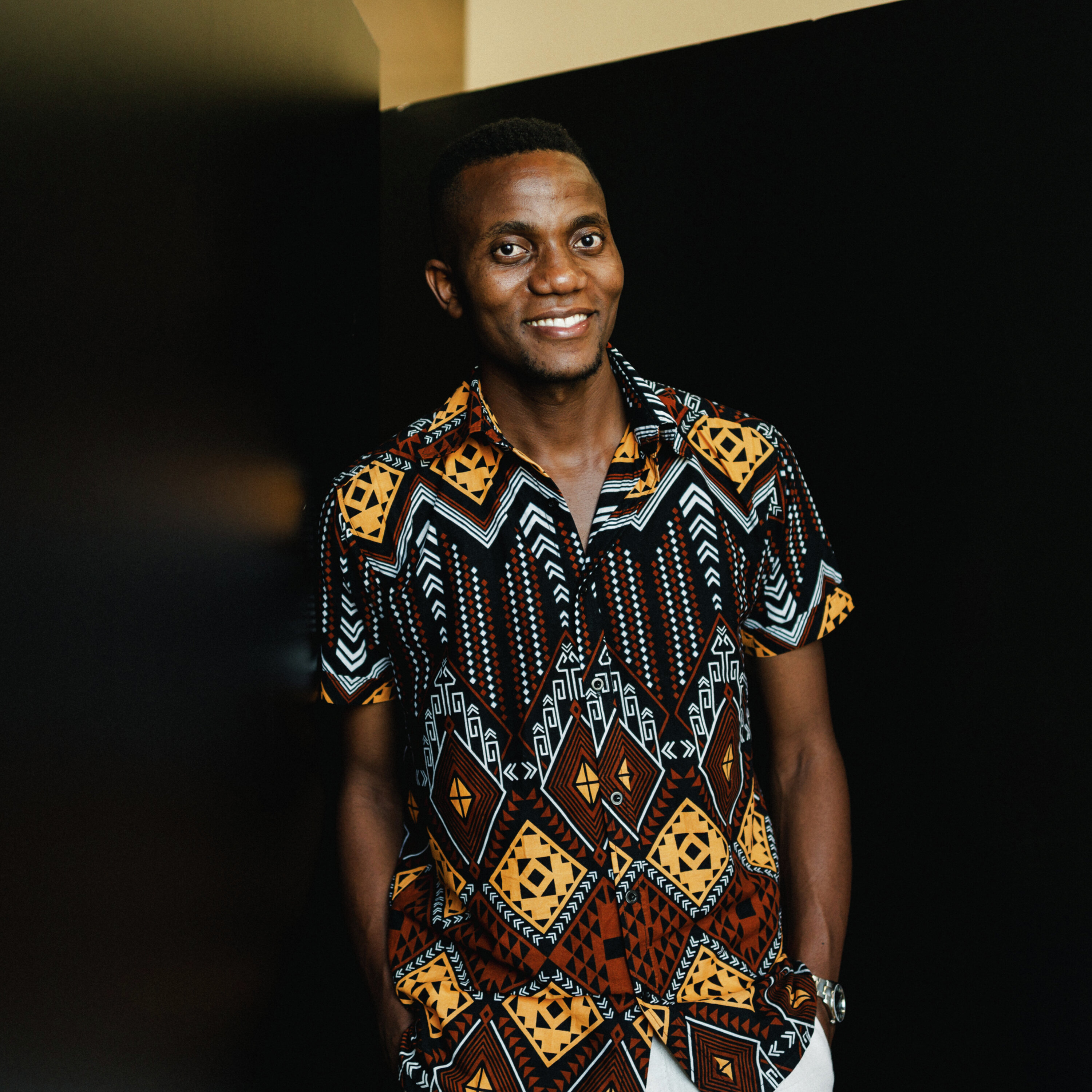 Felso Ganhane: “Trabalhei com migrantes e refugiados. Foram 40 e tal nacionalidades em cerca de quase quatro anos. Despi-me de muitos estereótipos e preconceitos”